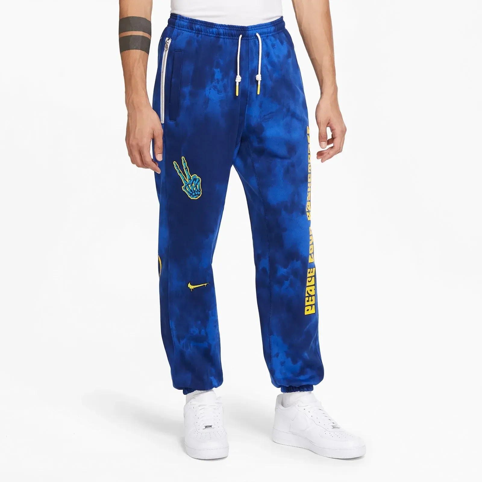 Nike Hardwood Peace Love Basketball Sweatpants