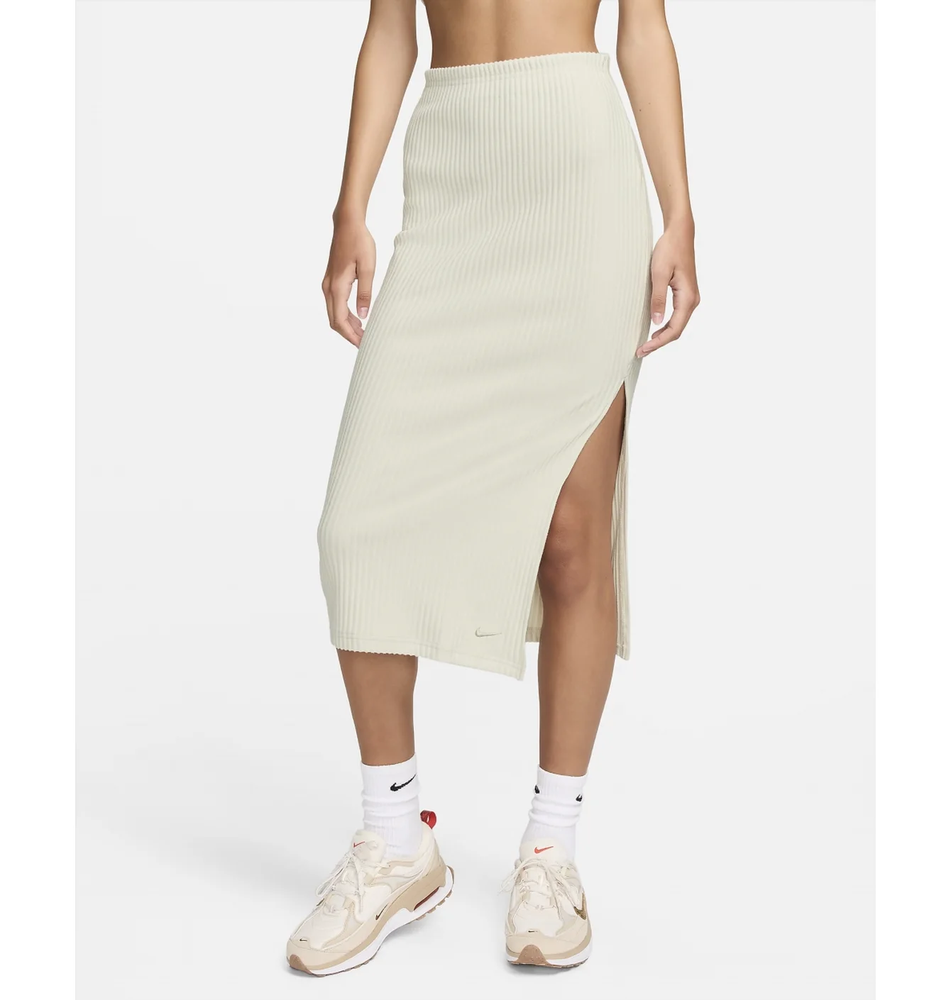 NIKE SPORTSEWEAR