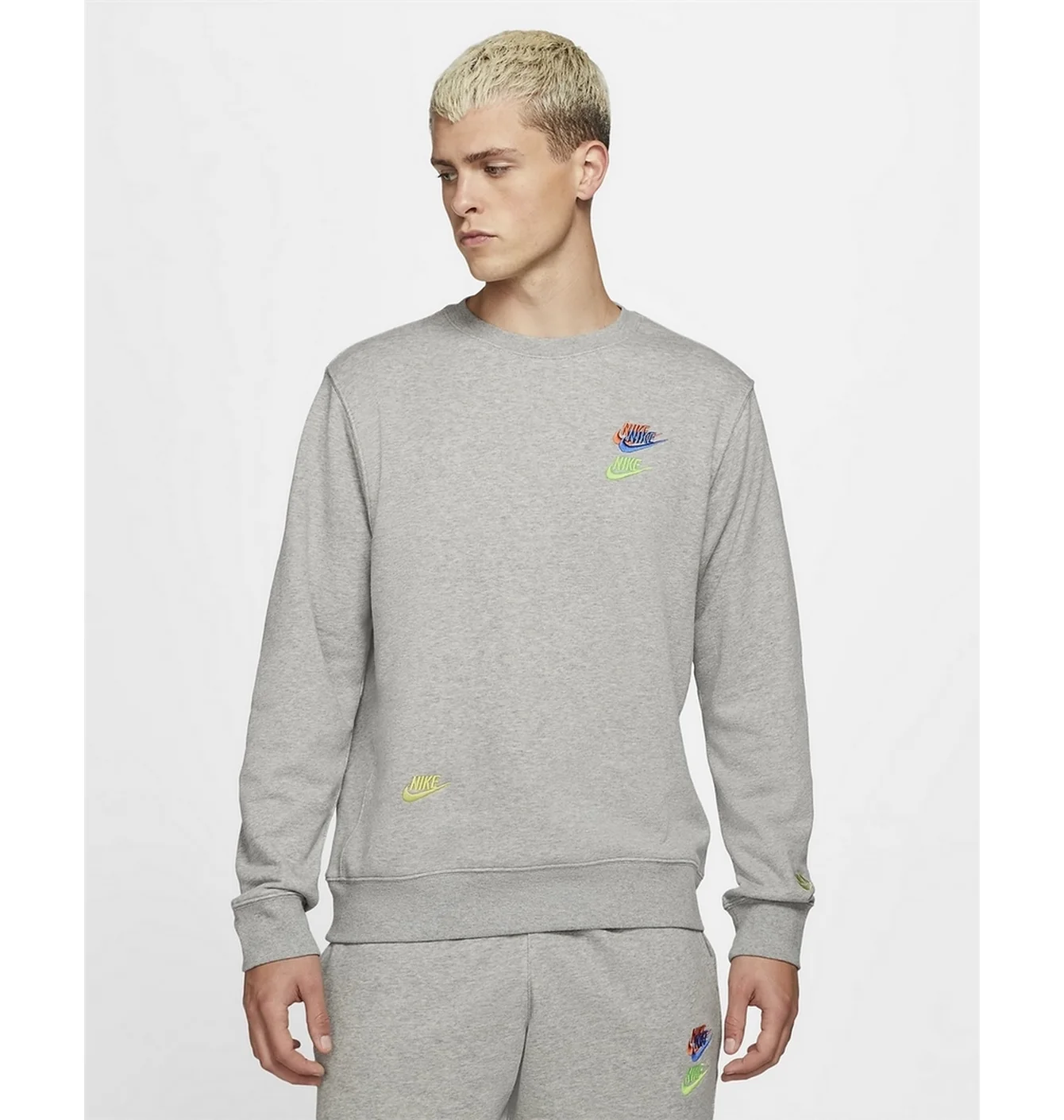 Свитшот Nike Sportswear Essentials+