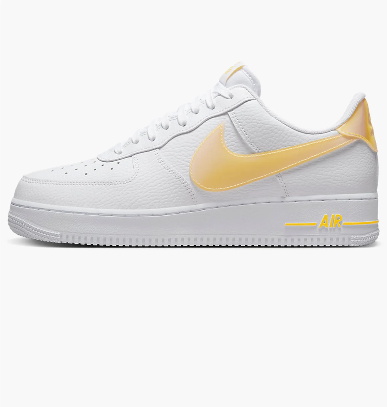 Кросівки чоловічі Nike Air Force 1 07 White DV3505-101