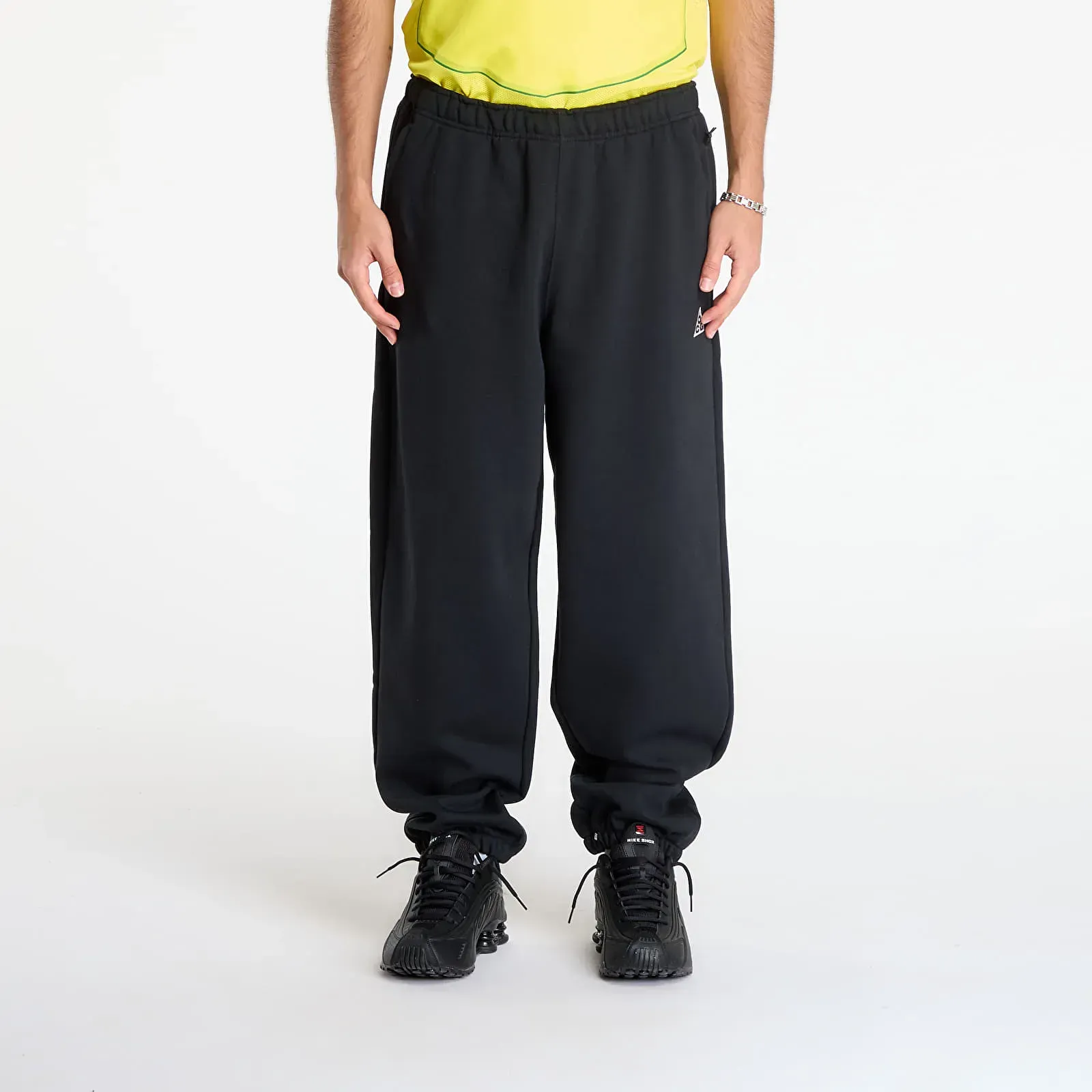 Nike ACG Tuff Fleece Pants