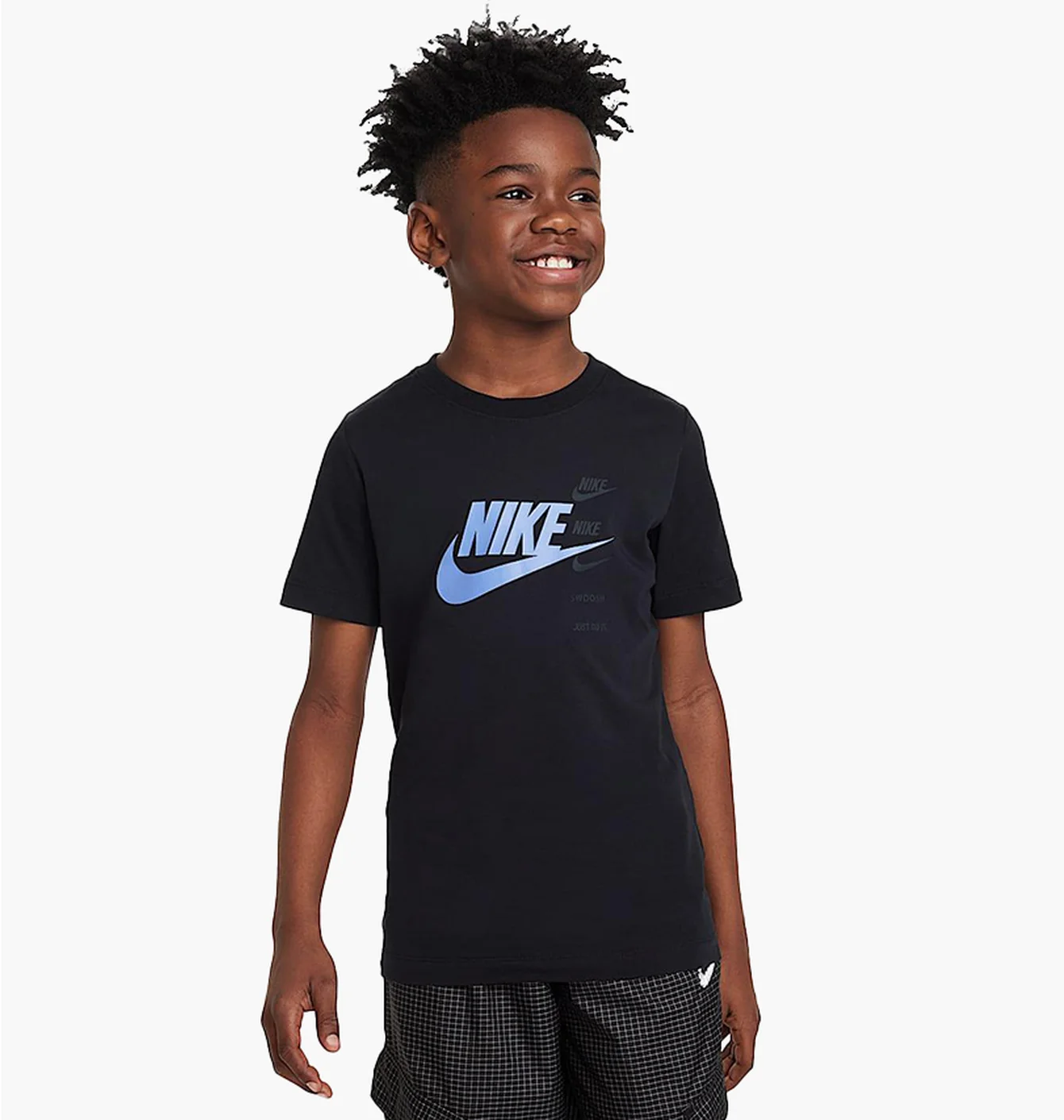 Футболка дитяча Nike Sportswear Standard Issue T-Shirt Black FN7713-010