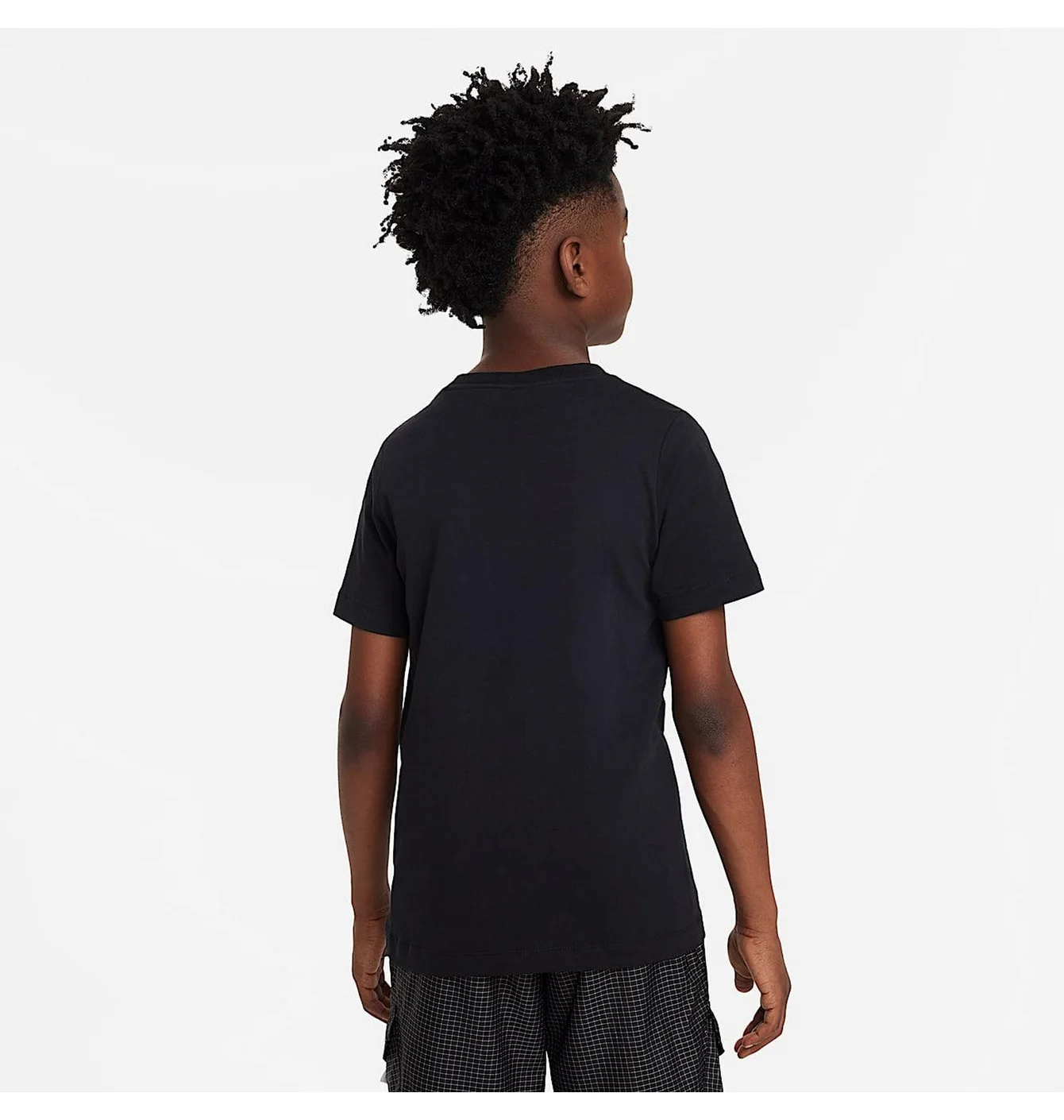 Футболка дитяча Nike Sportswear Standard Issue T-Shirt Black FN7713-010