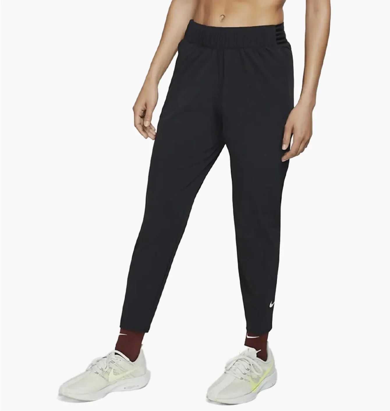 NIKE DRI FIT ESSENTIAL PANTS