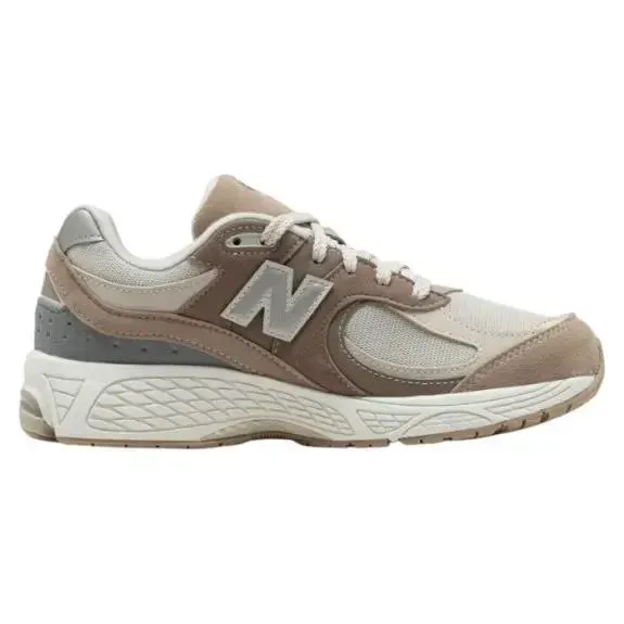 NEW BALANCE 2002R