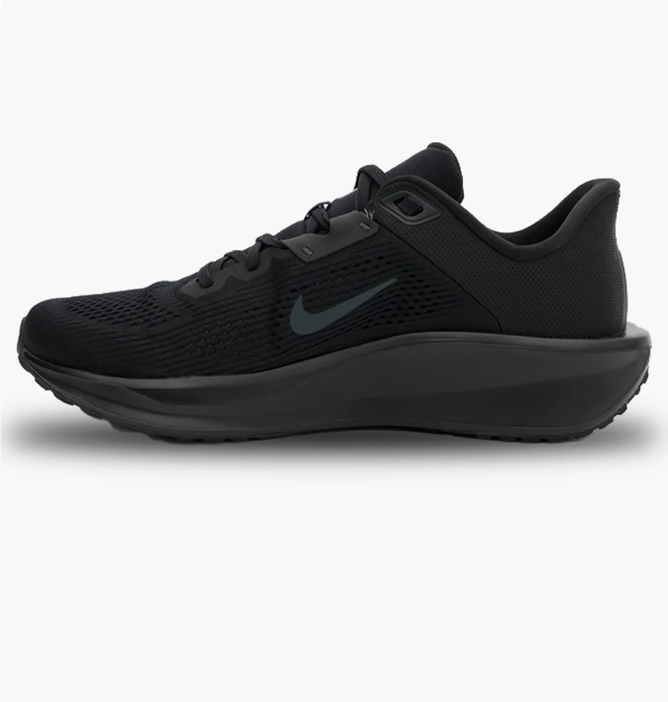 Nike Quest 6