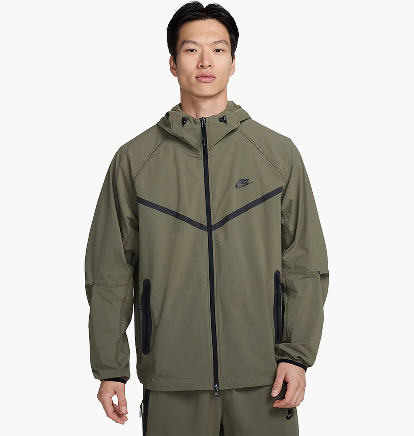 NIKE TECH