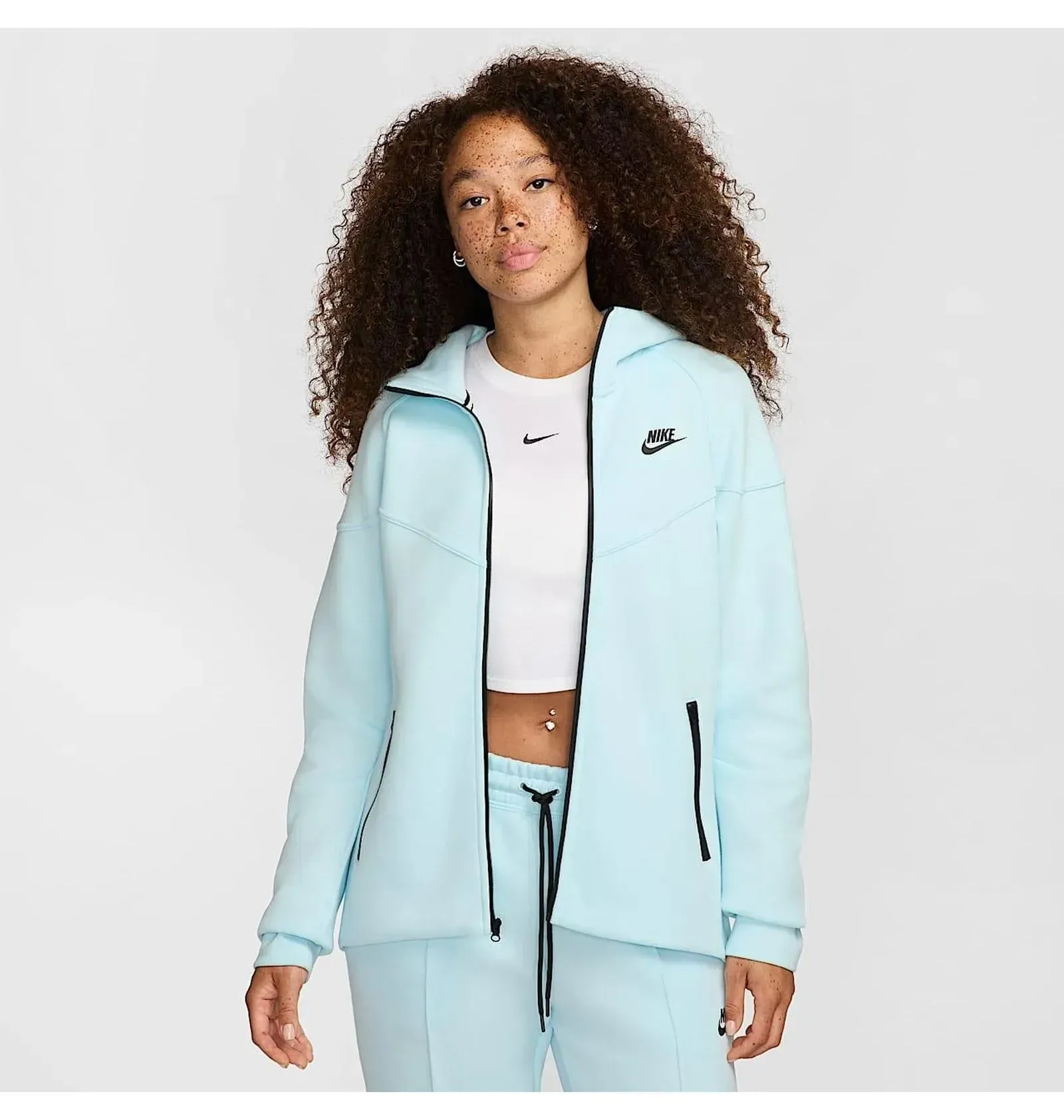 Спортивний костюм жіночий Nike Sportswear Tech Fleece Windrunner Light Blue (FB8338-474__FB8330-474)