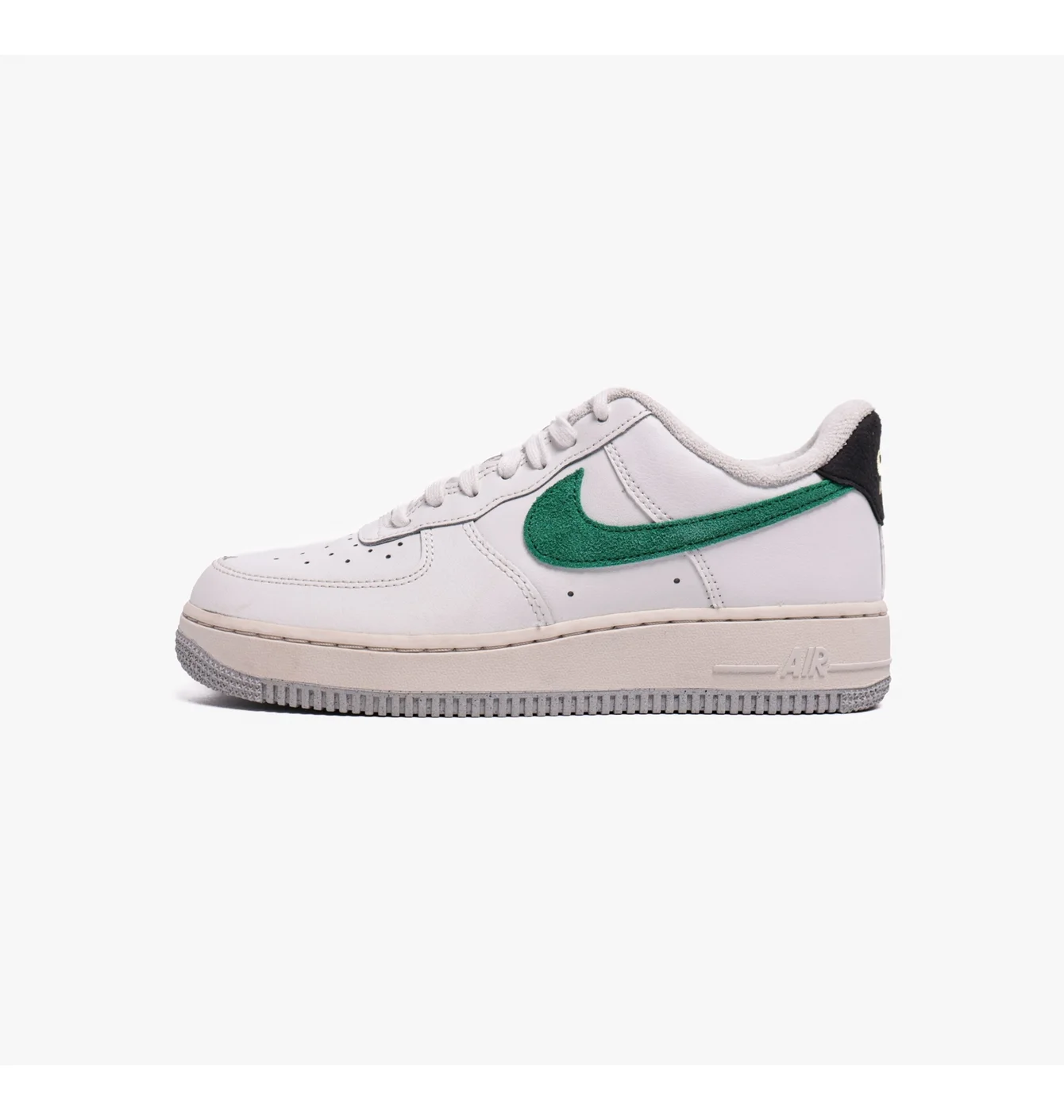 Nike Air Force 1 07