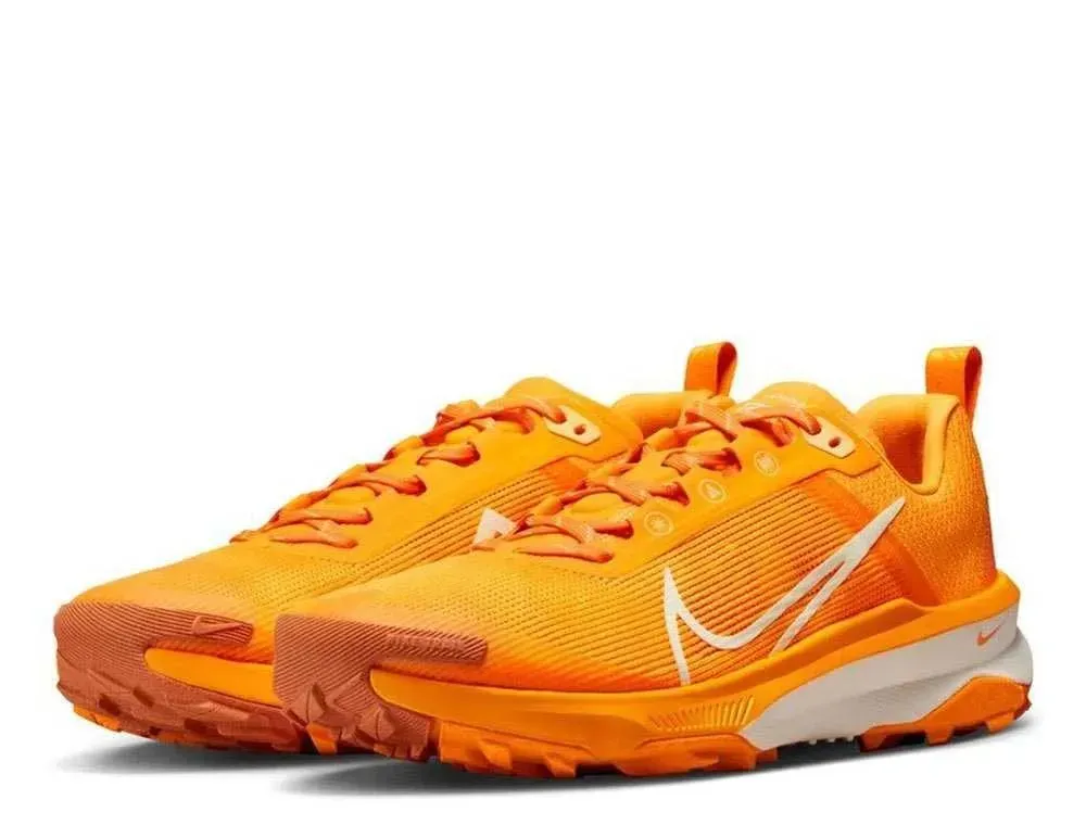 NIKE REACT TERRA KIGER 9