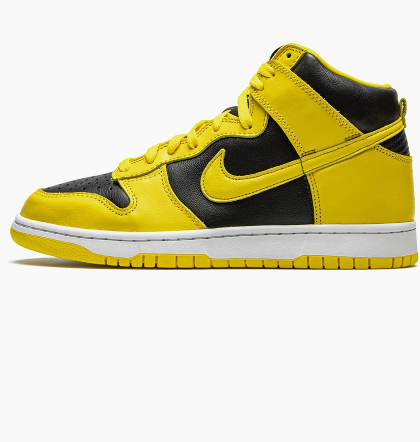 NIKE DUNK HI