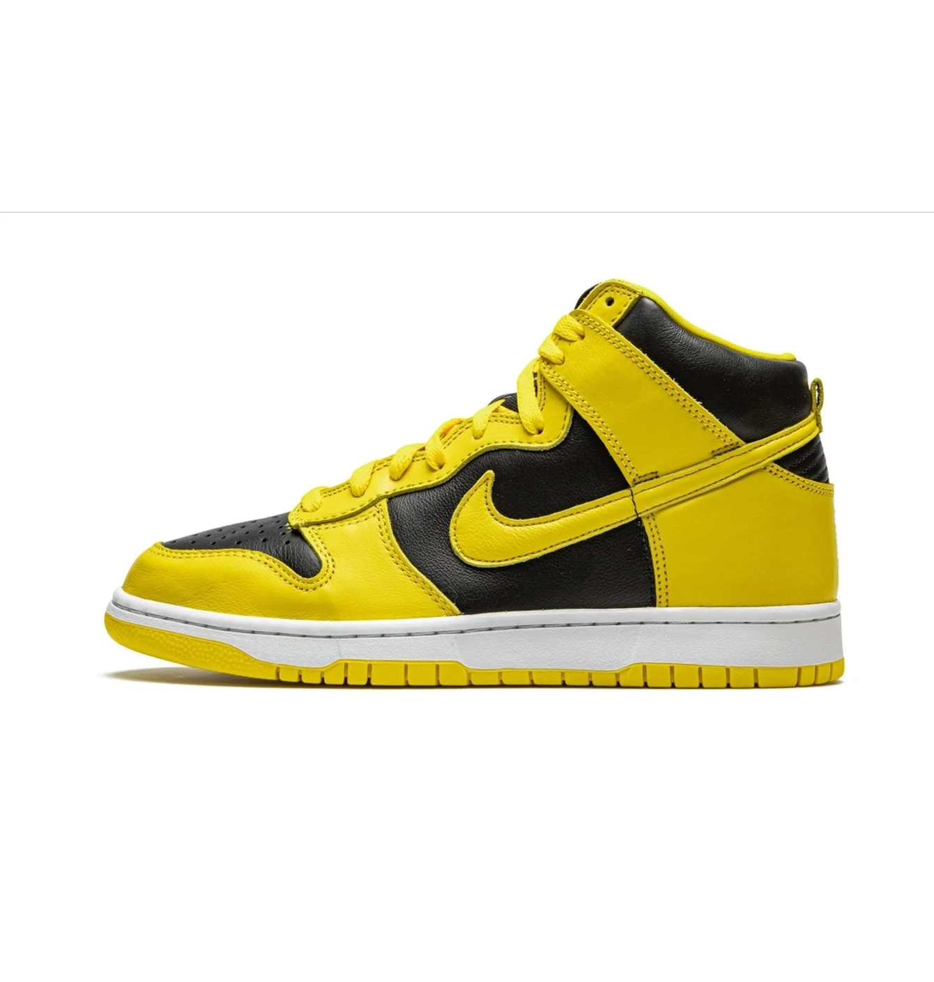 NIKE DUNK HI