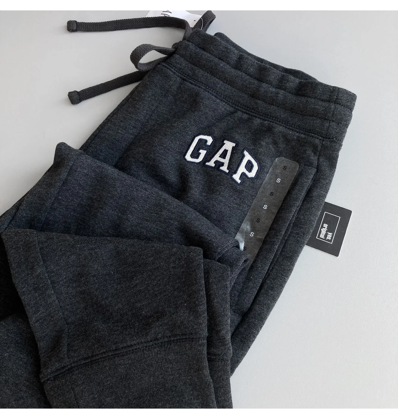 Штани чоловічі Gap Logo Fleece Pants Charcoal Gray 221236011