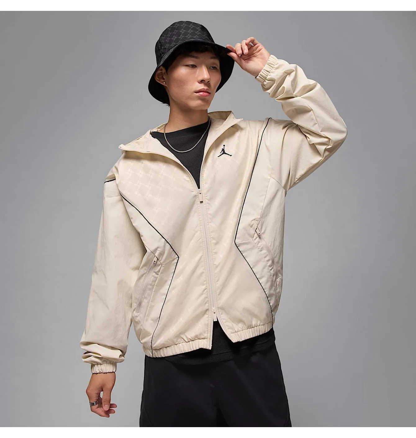 Вітровка чоловіча Air Jordan Brooklyn Draft Beige HV0554-104