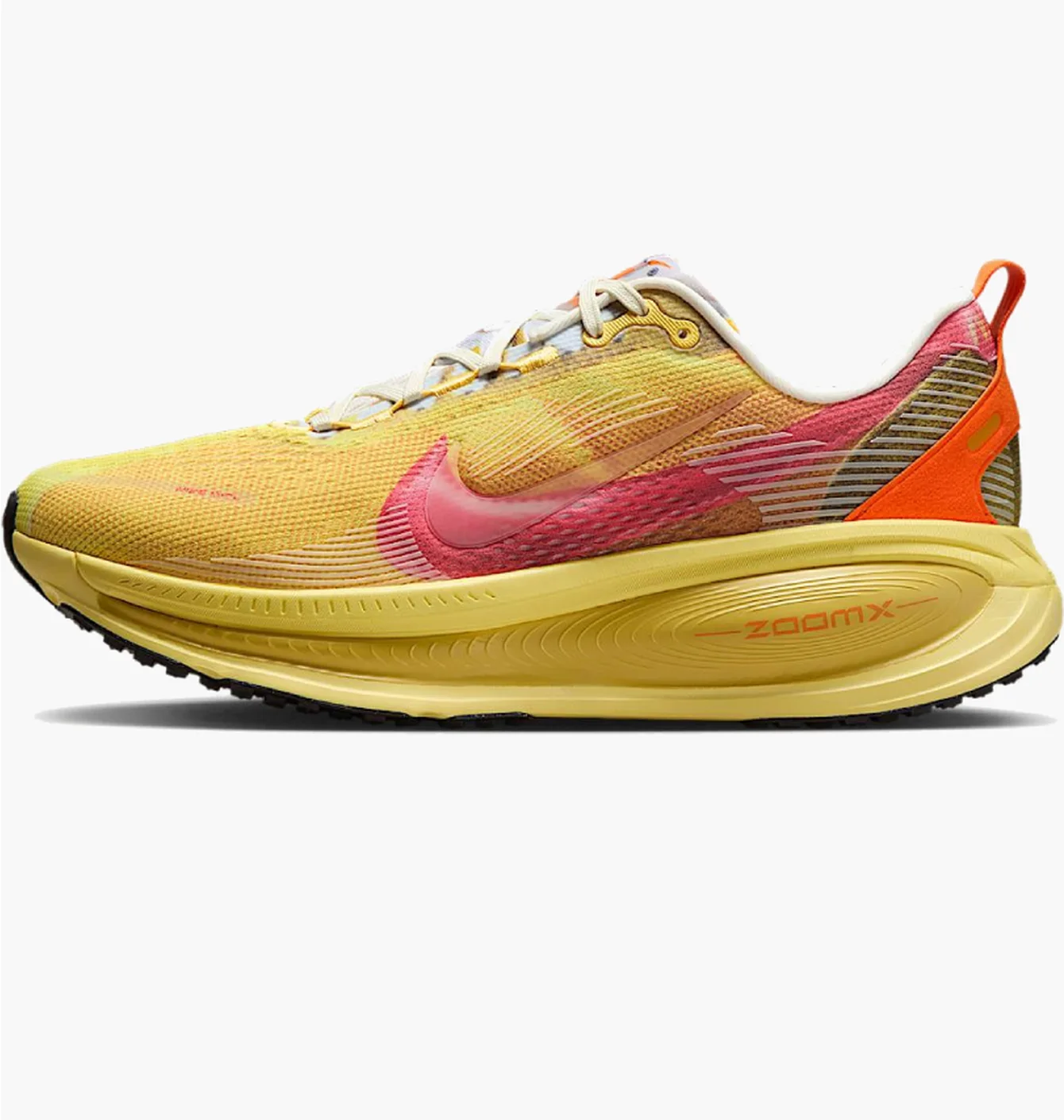 NIKE AIR ZOOM VOMERO 18