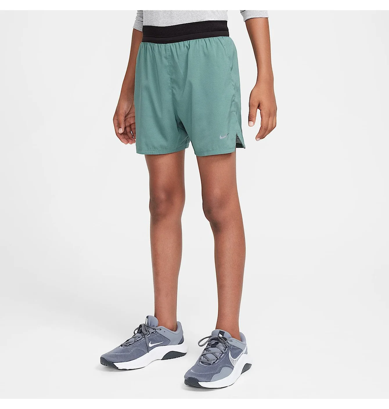 NIKE MULTI TECH SHORT KIDS