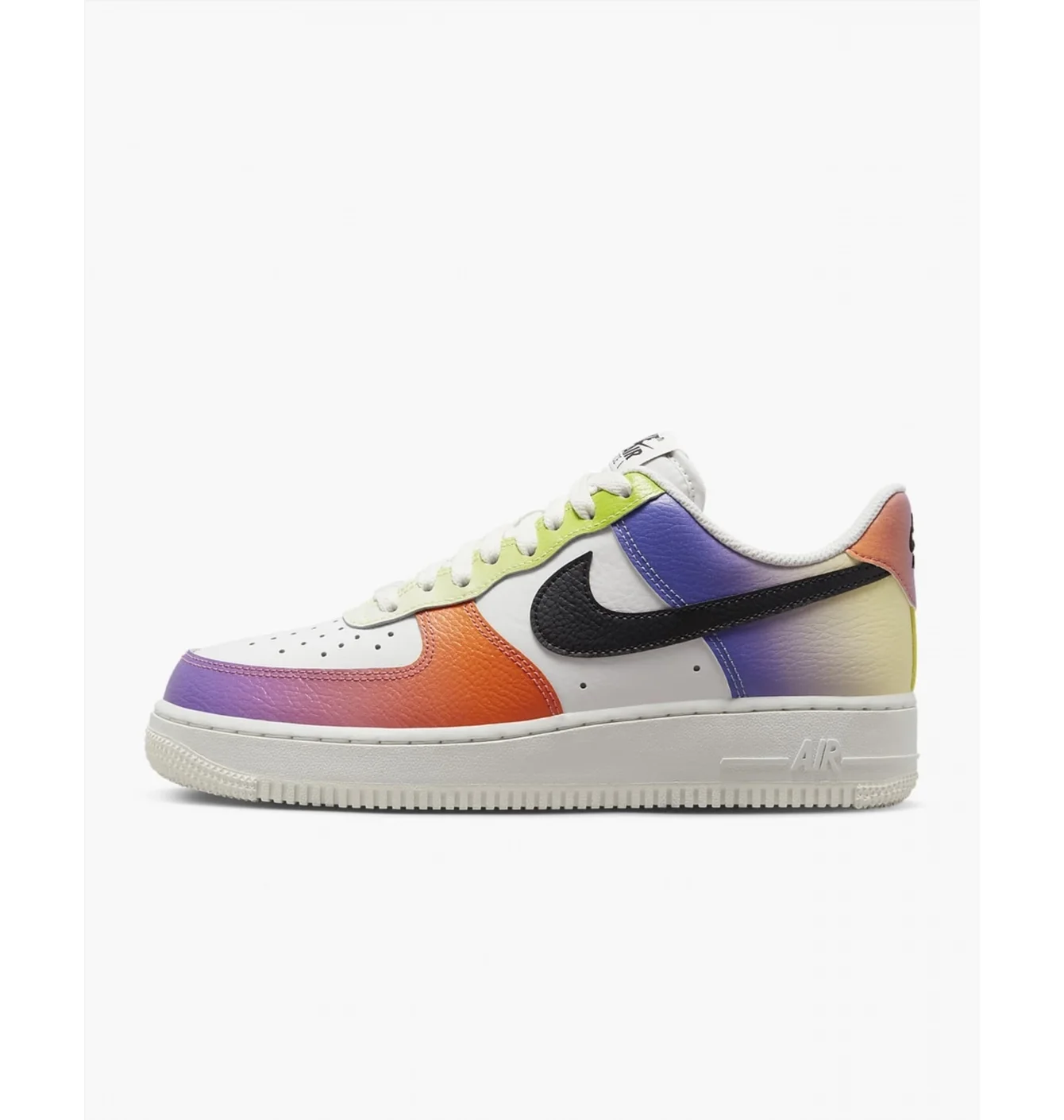 W NIKE AIR FORCE 1