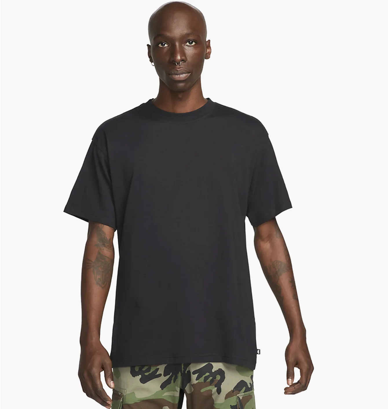 M NK SB TEE ESSENTIALS