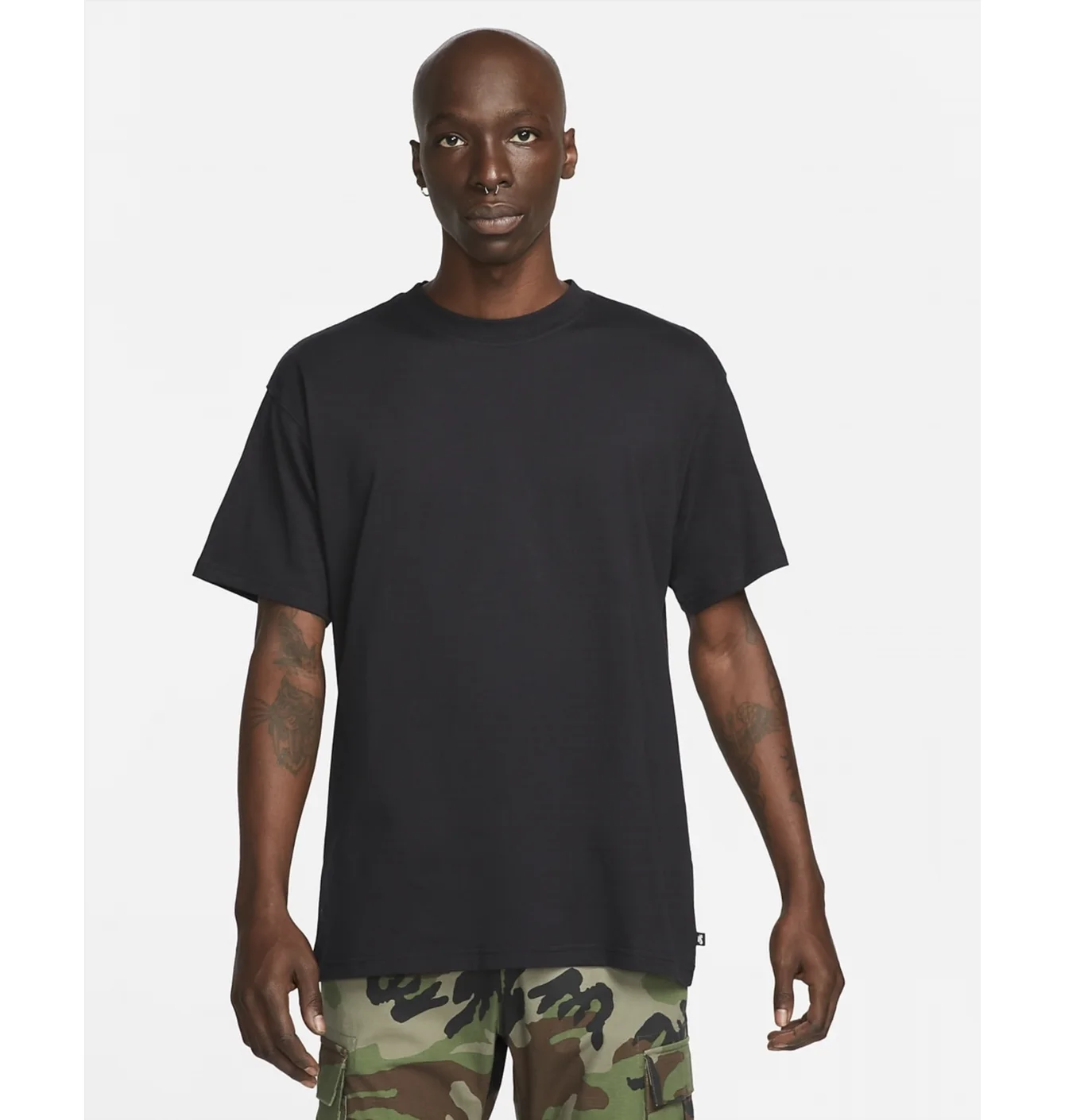 M NK SB TEE ESSENTIALS