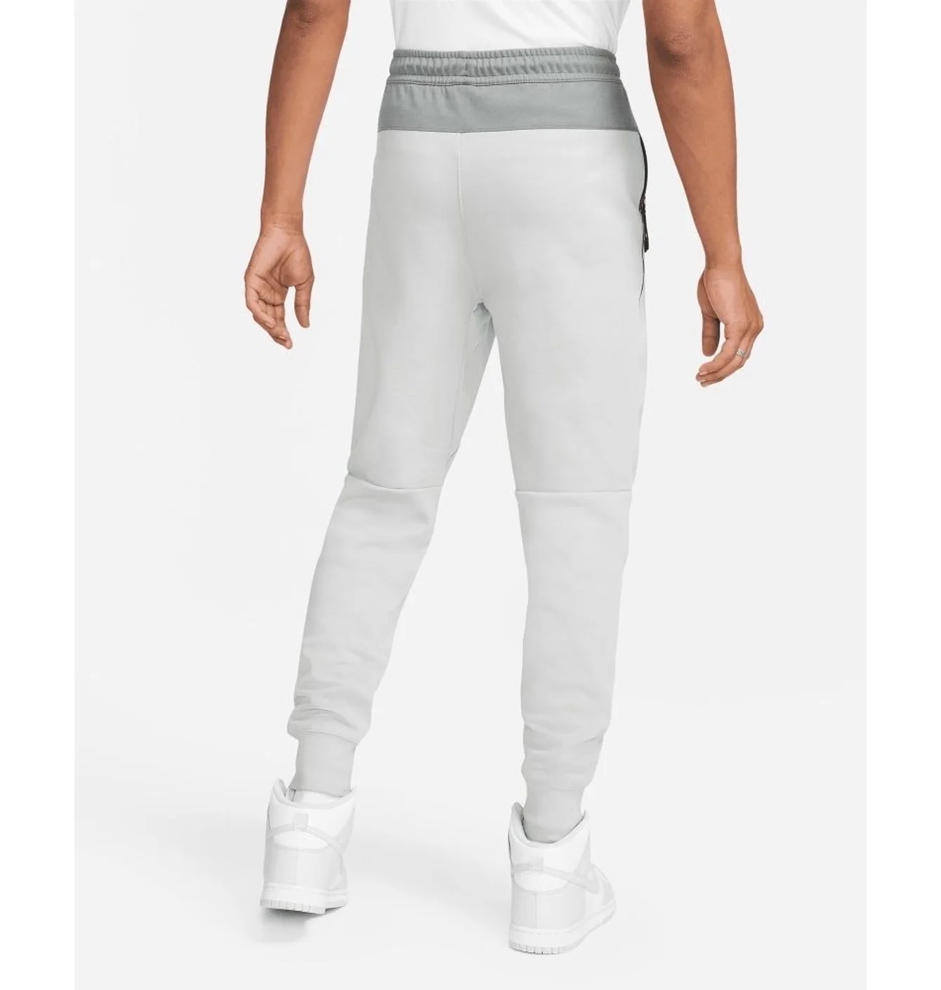 NIKE SPORTSWEAR WHITE