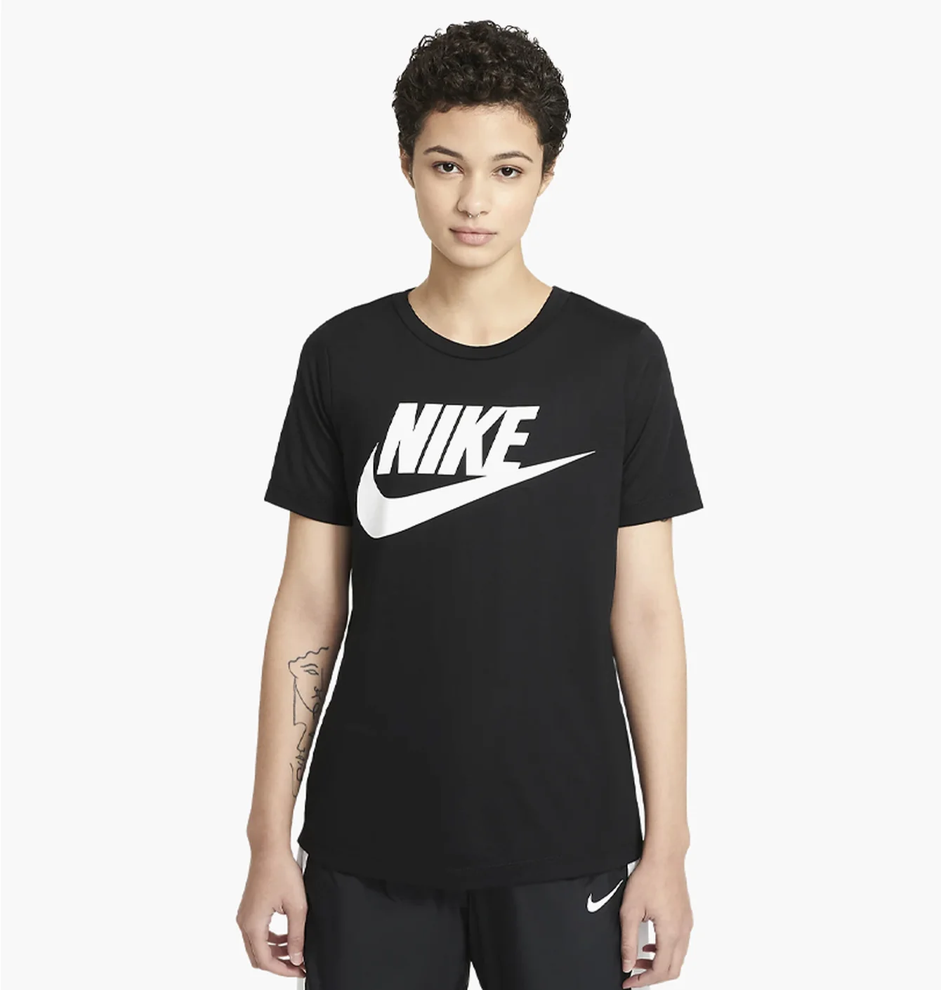 Футболка жіноча Nike Sportswear Black AT5464-010