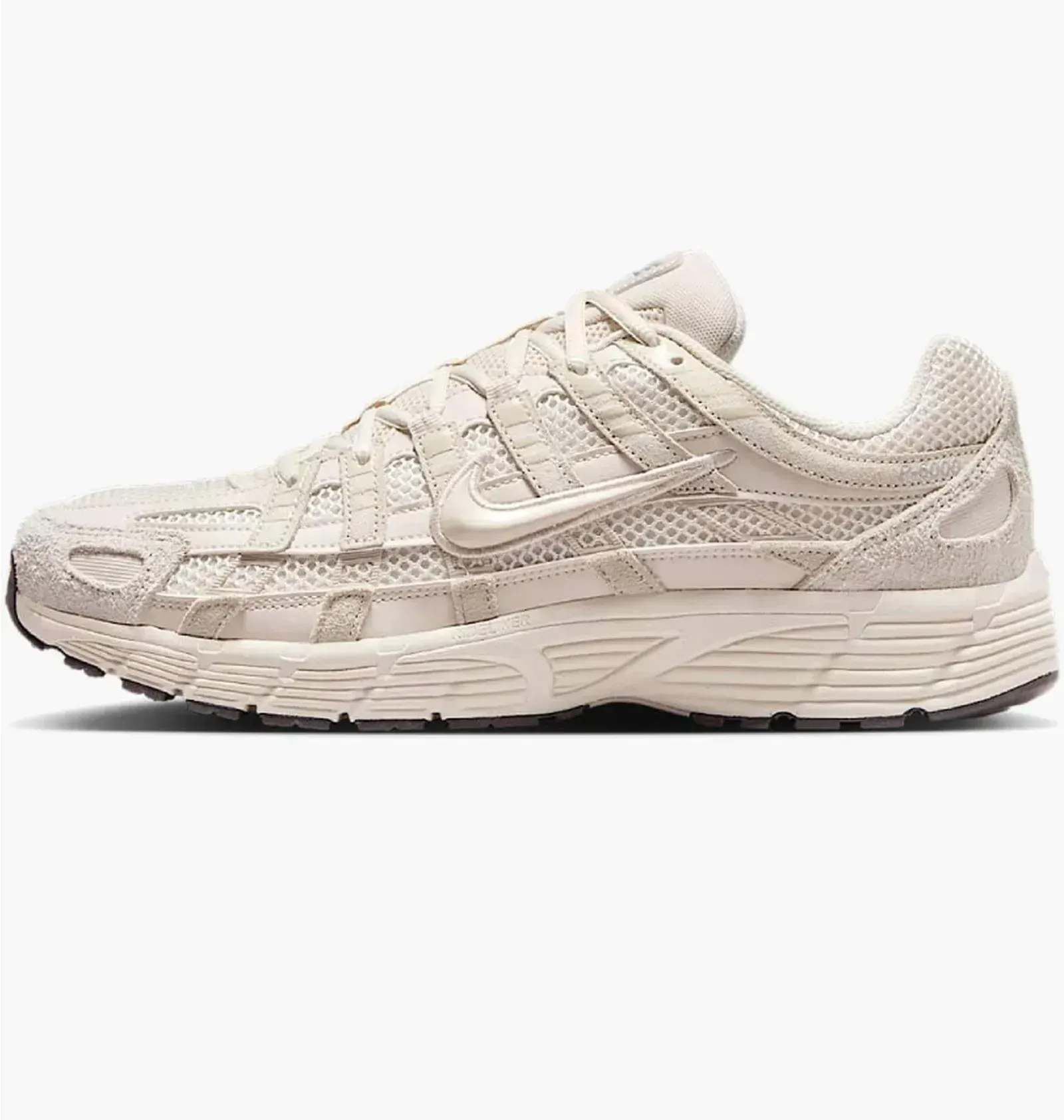 NIKE P-6001 SE
