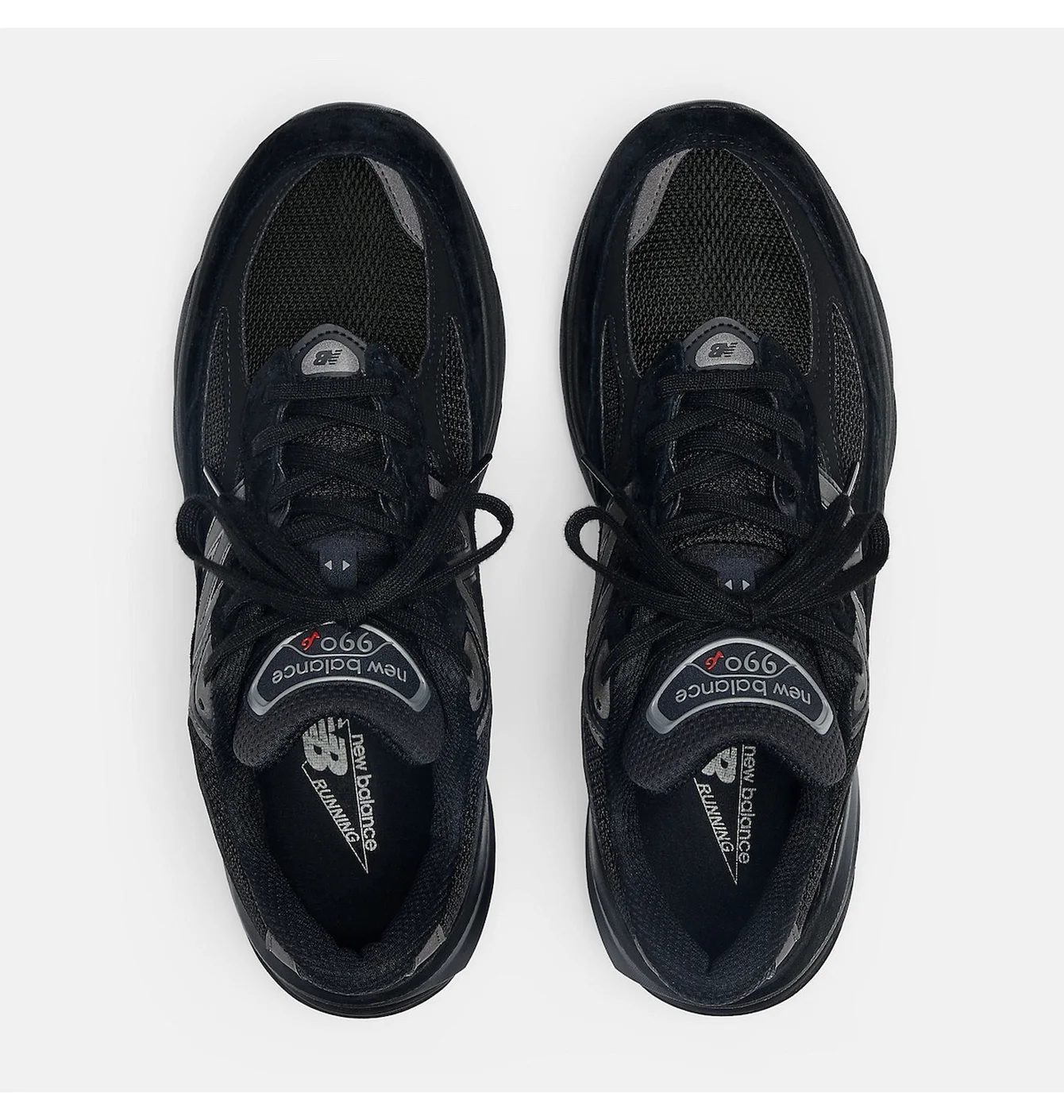 Кросівки New Balance 990 V6