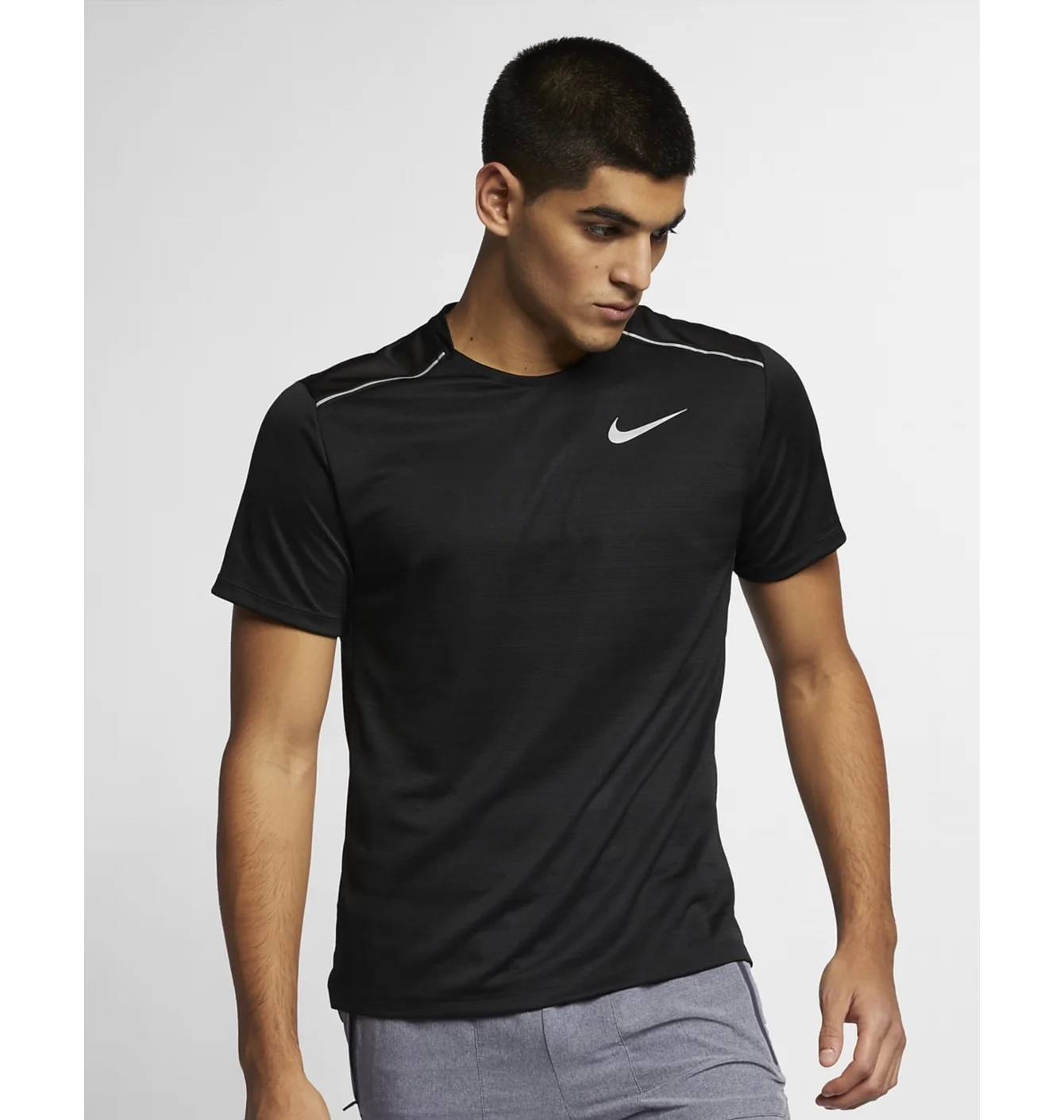 Футболка чоловіча Nike Dri-Fit Miler Black AJ7565-010