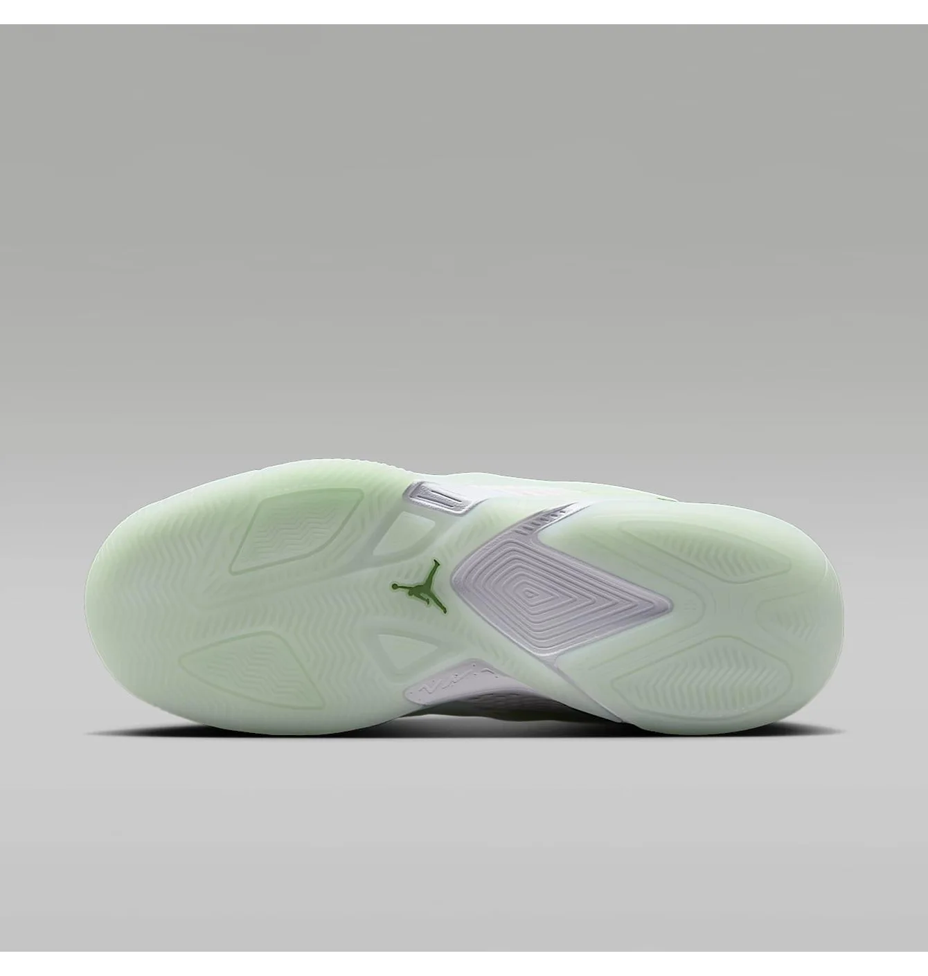 Кросівки жіночі Air Jordan Abundance Green IB7140-102