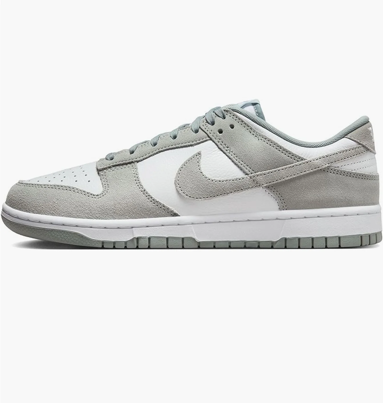 Nike Dunk Low Retro