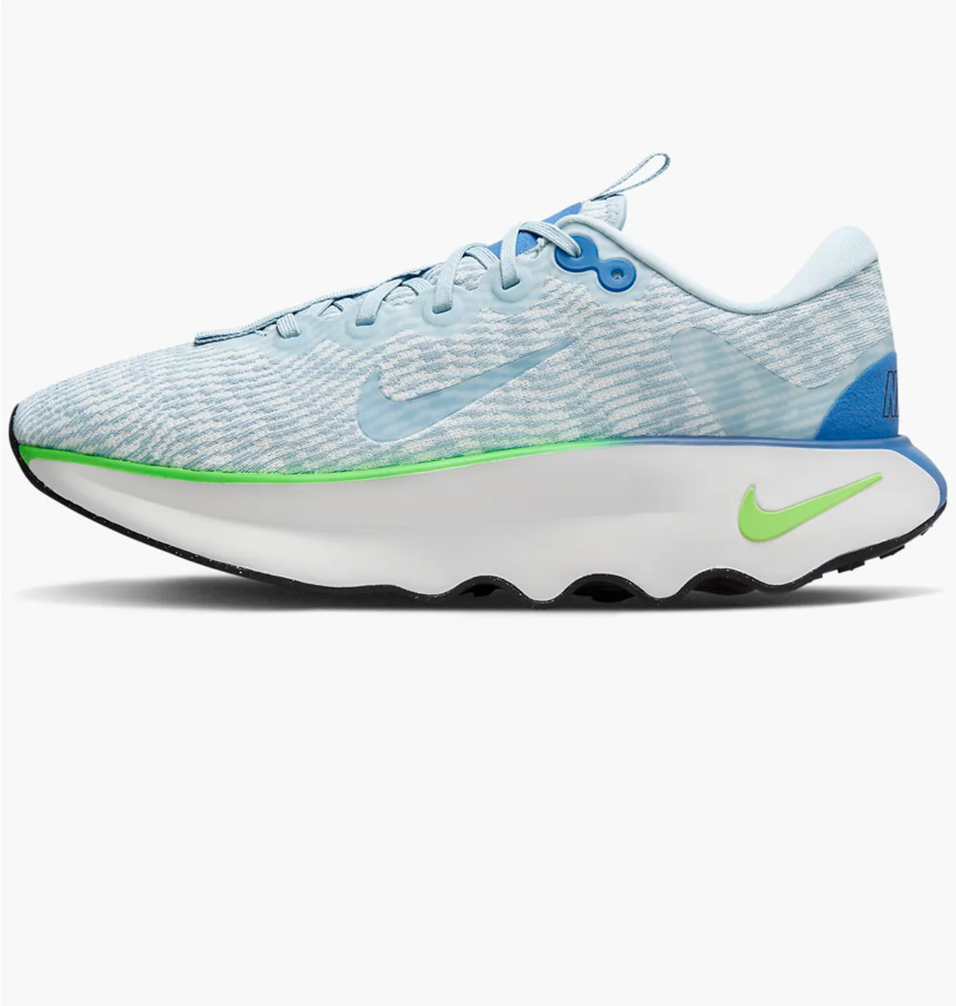 Кросівки чоловічі Nike Motiva Walking Shoes Light Blue DV1237-402