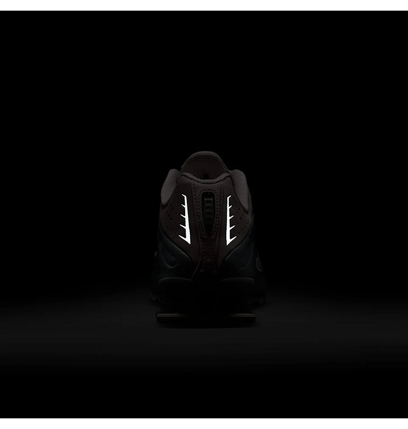 Кросівки жіночі Nike Shox R4 Metallic/Pink AR3565-600