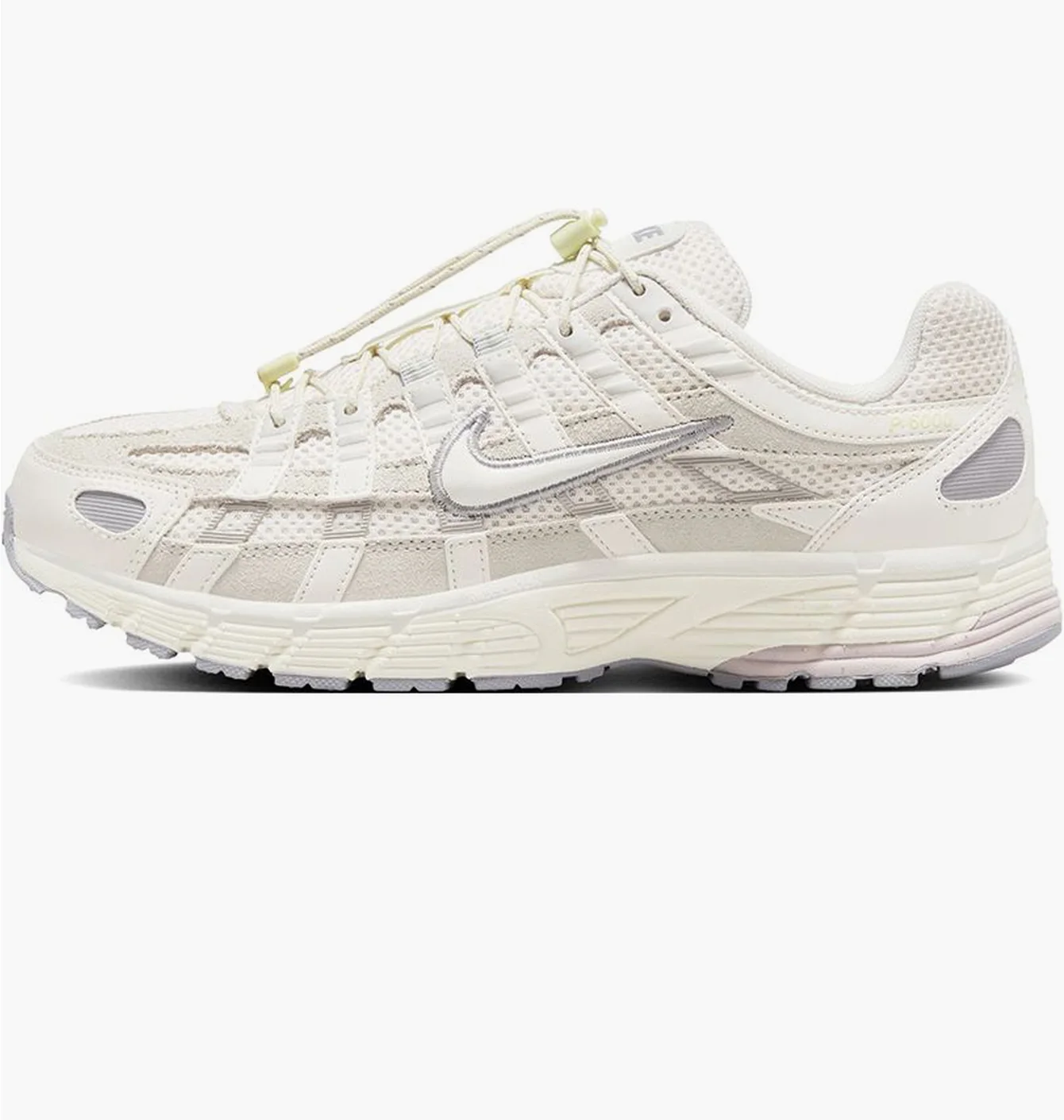 W NIKE P-6000