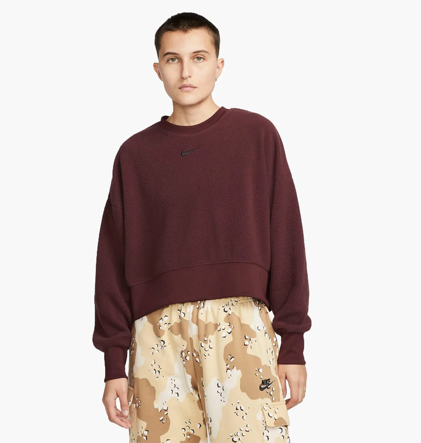 NIKW SPORTSWEAR PLUSH CROPPED CREWNECK