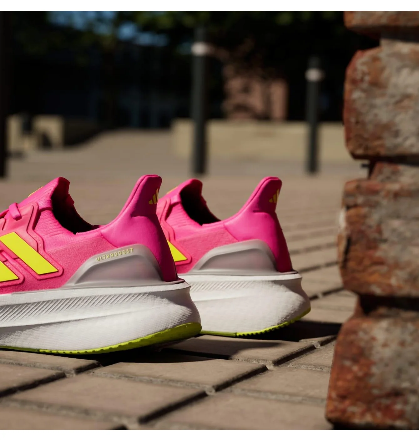 Кросівки жіночі Adidas Ultraboost 5 Pink ID8844