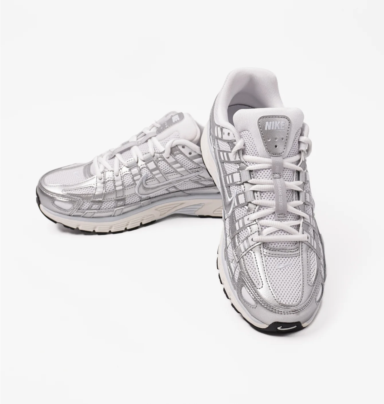Nike P6000 White/Metallic