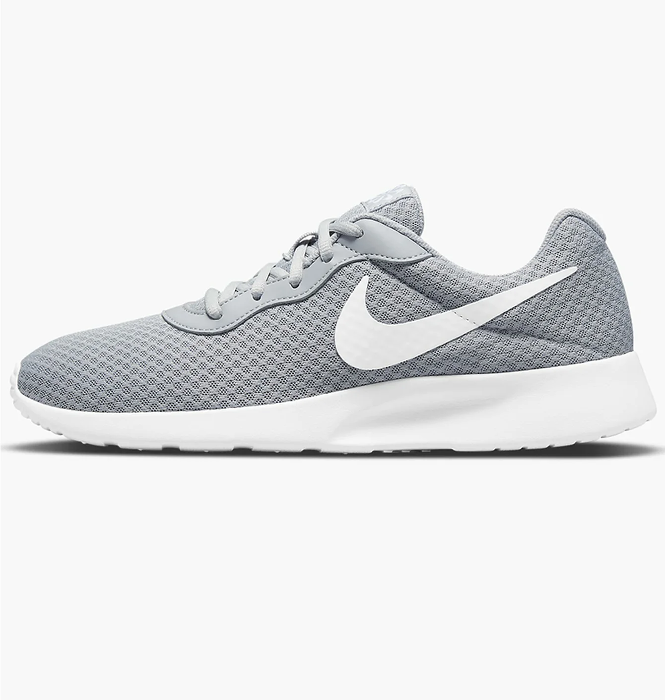 Nike Tanjun