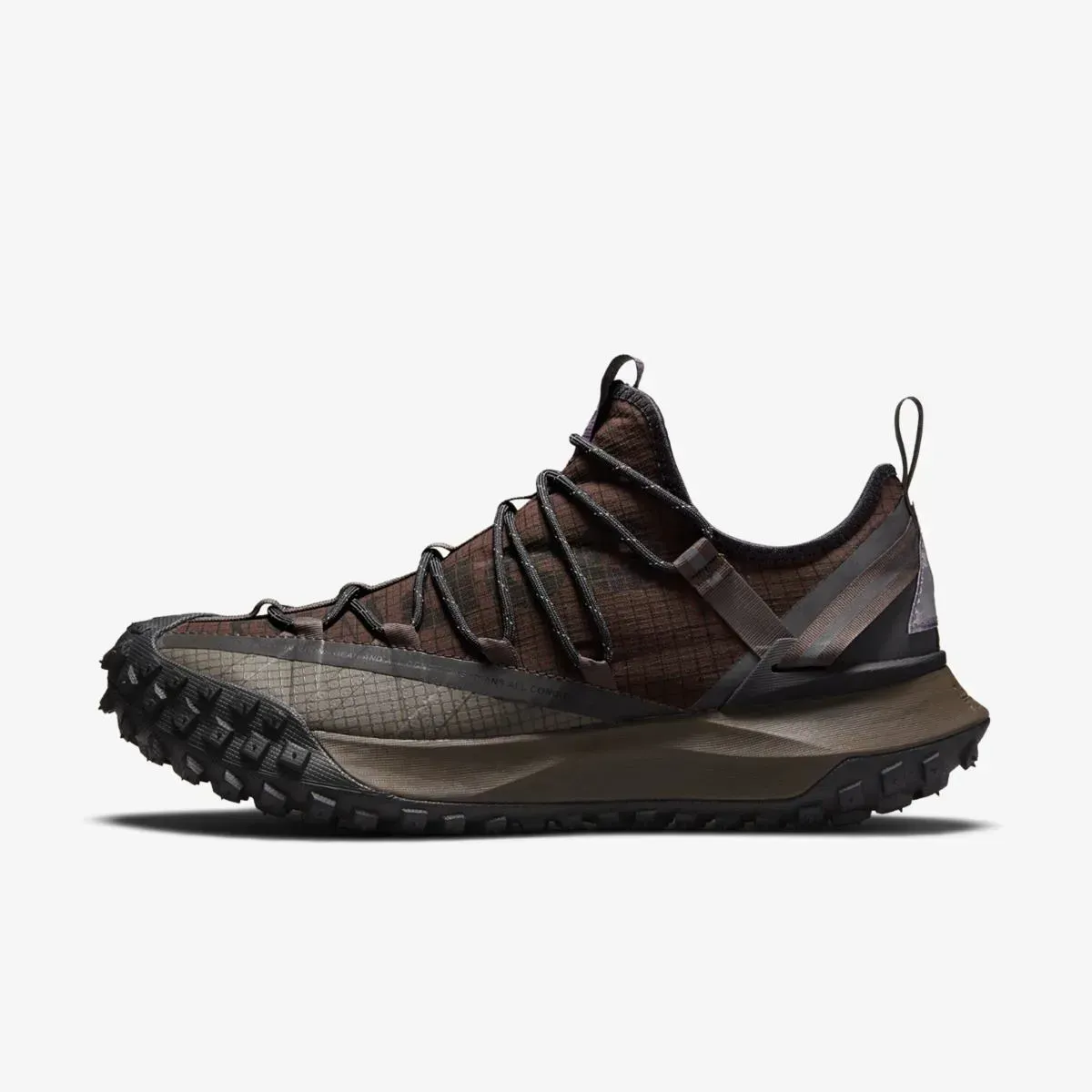 Кросівки чоловічі Nike Acg Mountain Fly Low (DC9045-200)