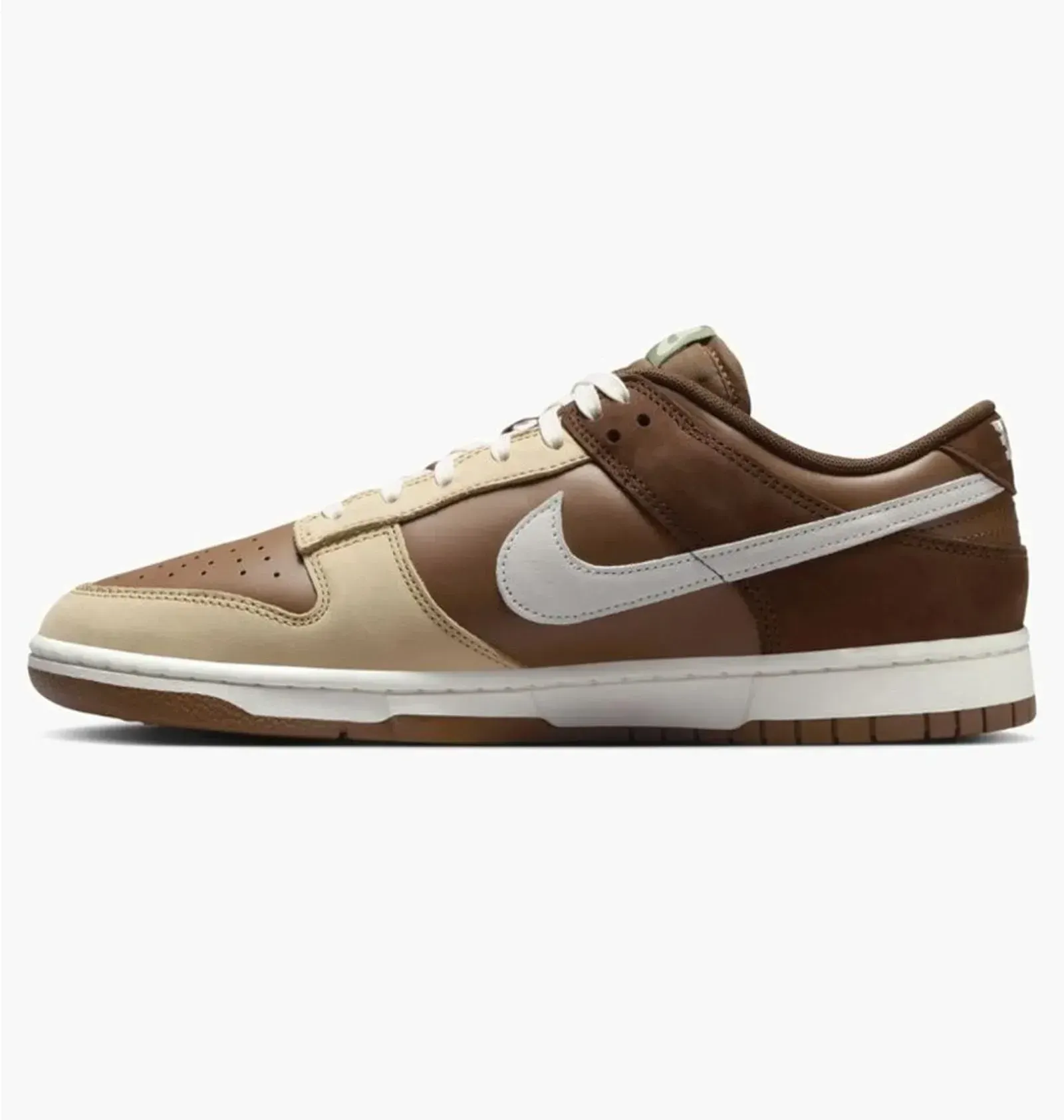 Кросівки чоловічі Nike Dunk Low Retro Premium Mens Shoes Brown (HV1794-211)