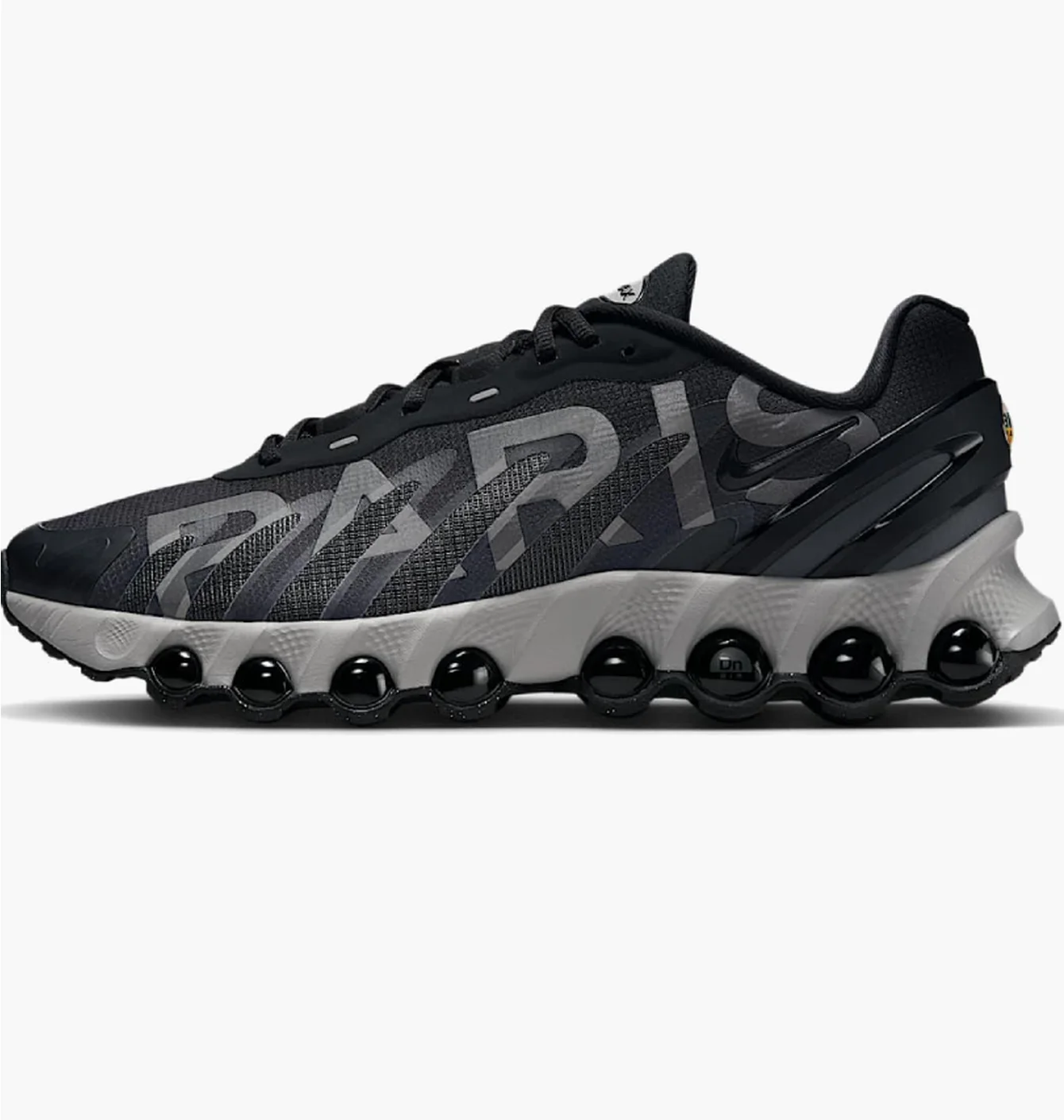 NIKE AIR MAX DN8
