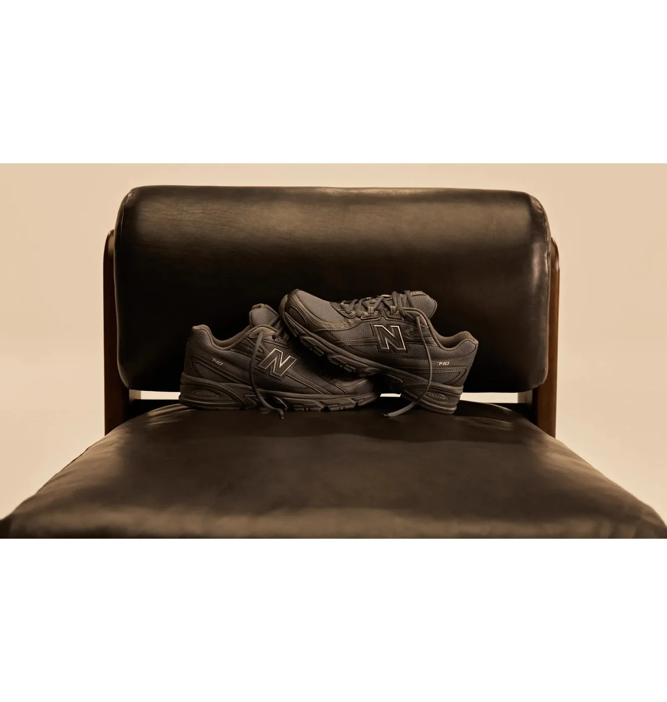 New Balance 740 Castlerock