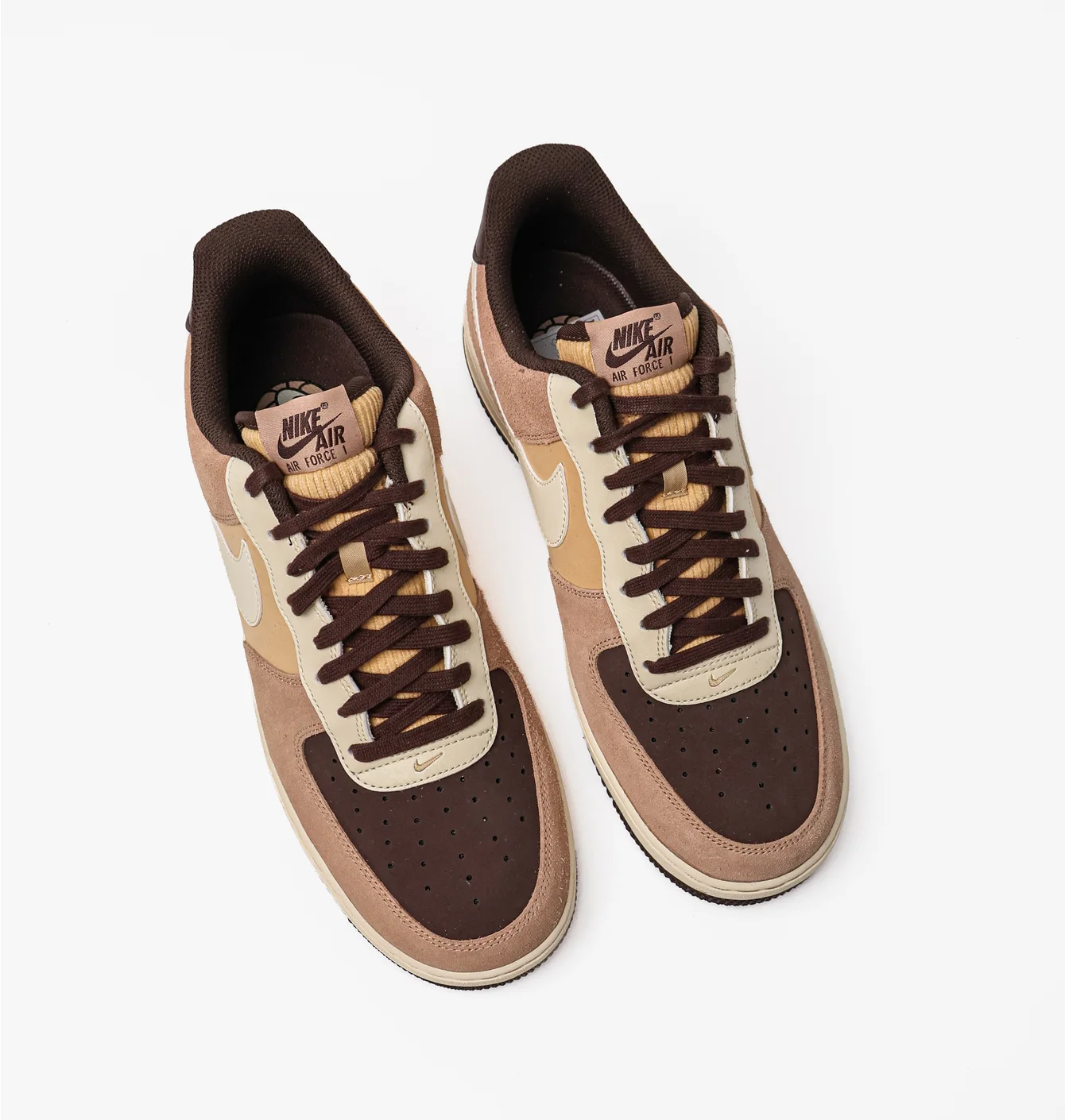 Nike Air Force 1 '07 LV8
Hemp Coconut Milk