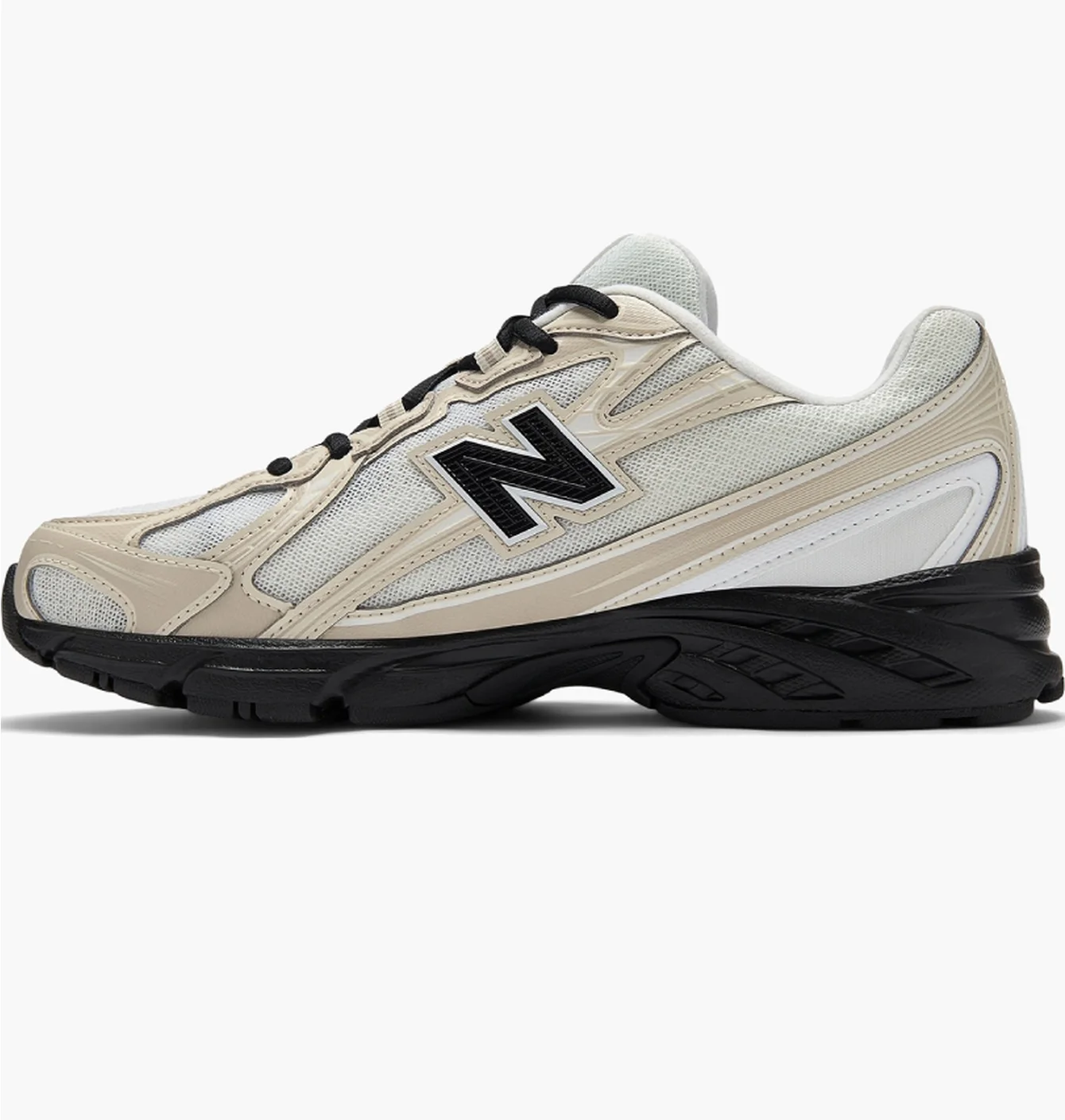 New Balance 740 beige