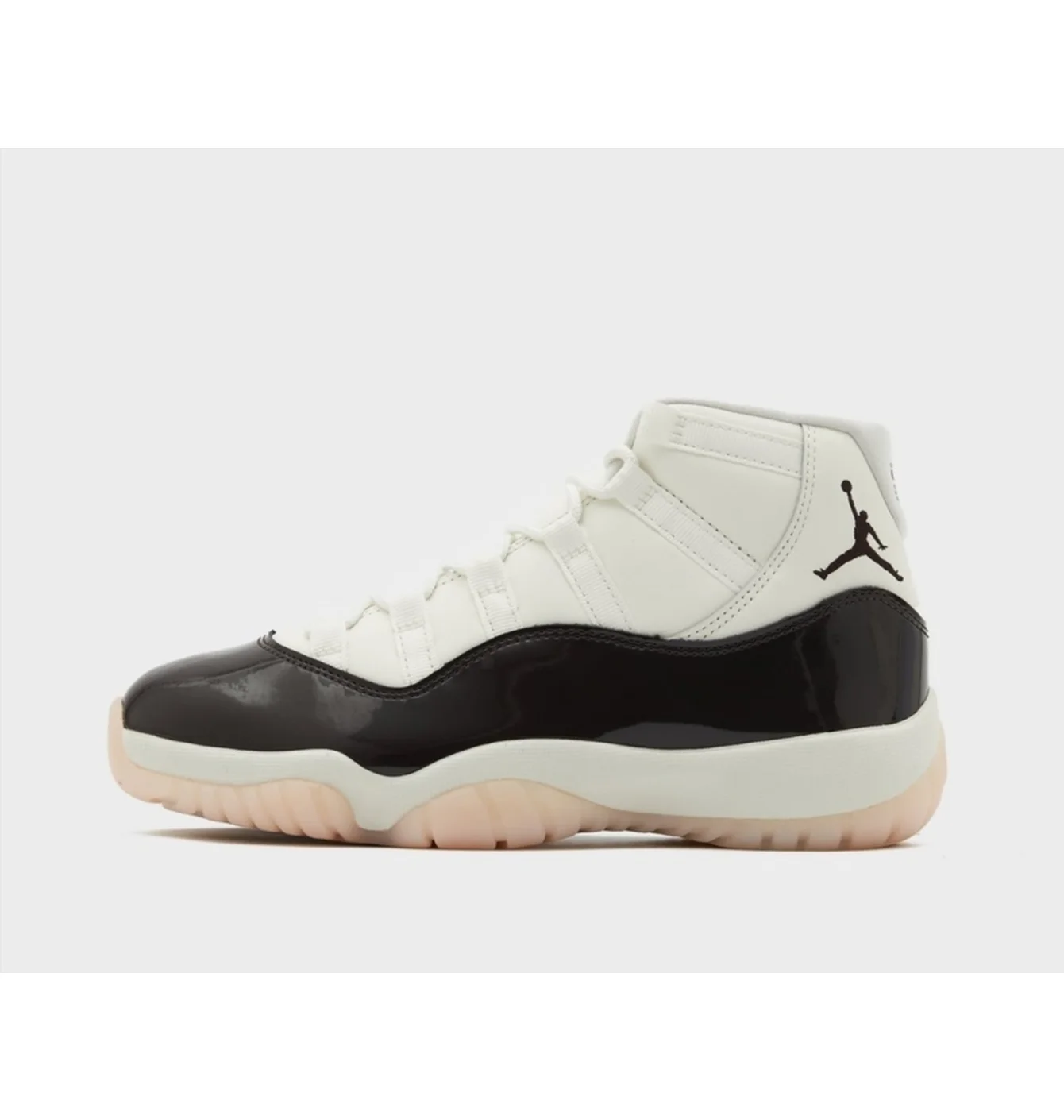 Jordan 11 Retro Neapolitan (W)