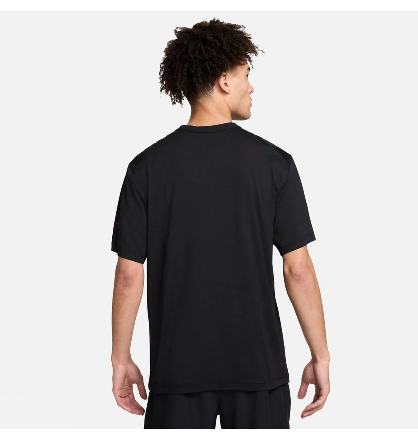 Футболка чоловіча Nike Df Uv Hyverse Ss Gfx Black FN3988-010