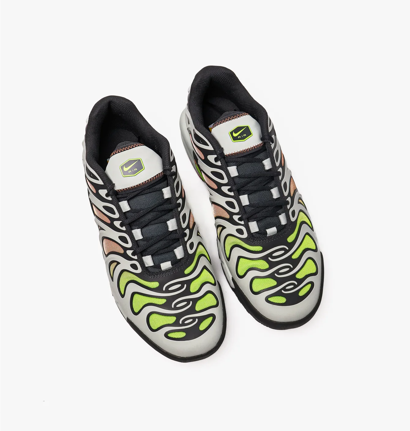 Кросівки чоловічі Nike Air Max Plus Drift White FD4290-009