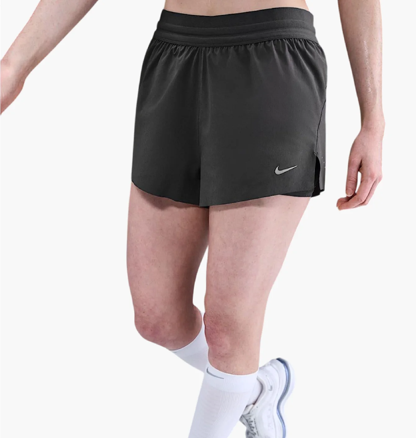 NIKE SWIFT