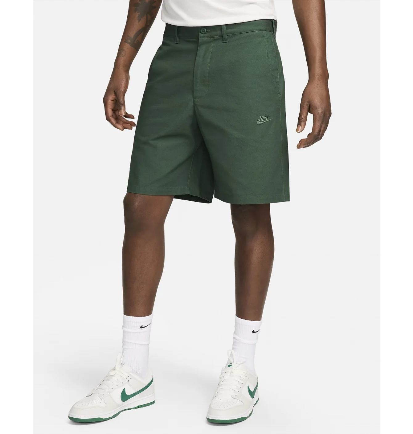 Шорти чоловічі Nike Club Chino Shorts Green FZ5772-323
