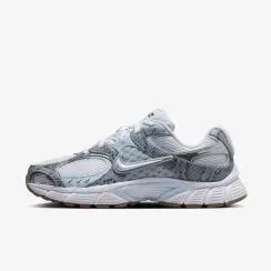 Кросівки жіночі Nike W V5 Rnr Prm (IR1381-001)