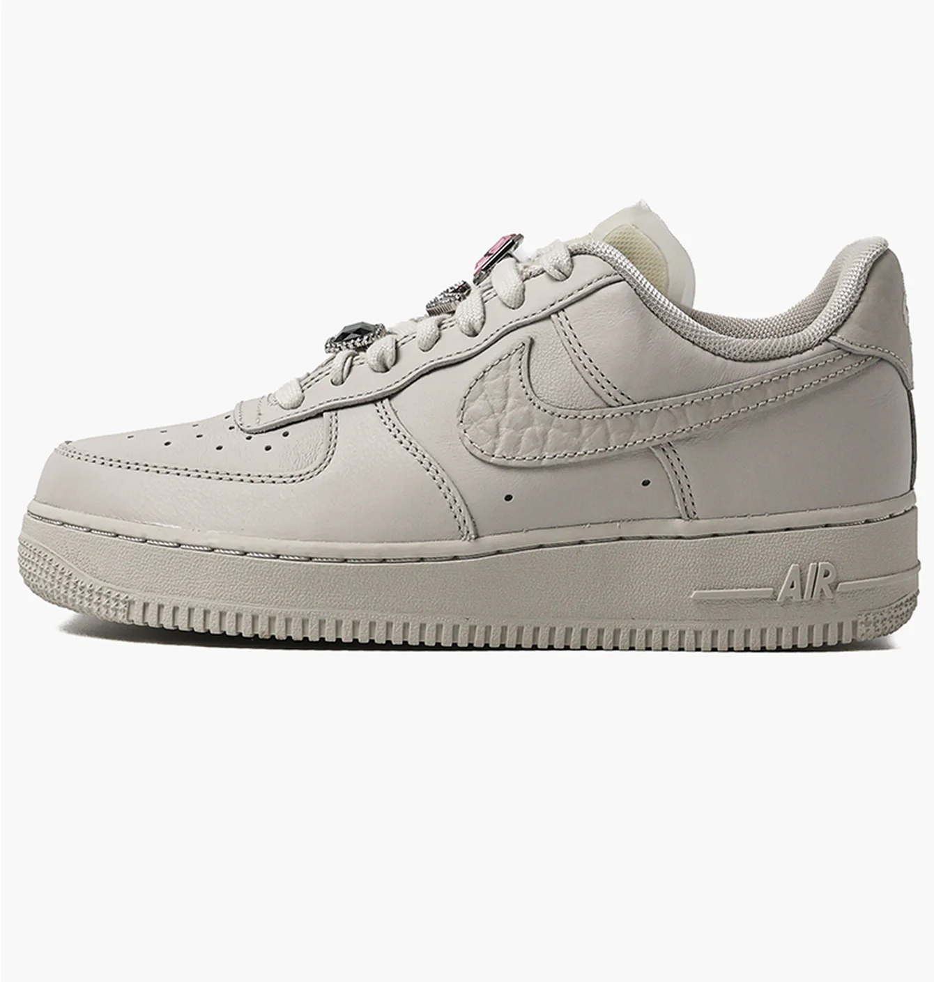 W NIKE AIR FORCE 1